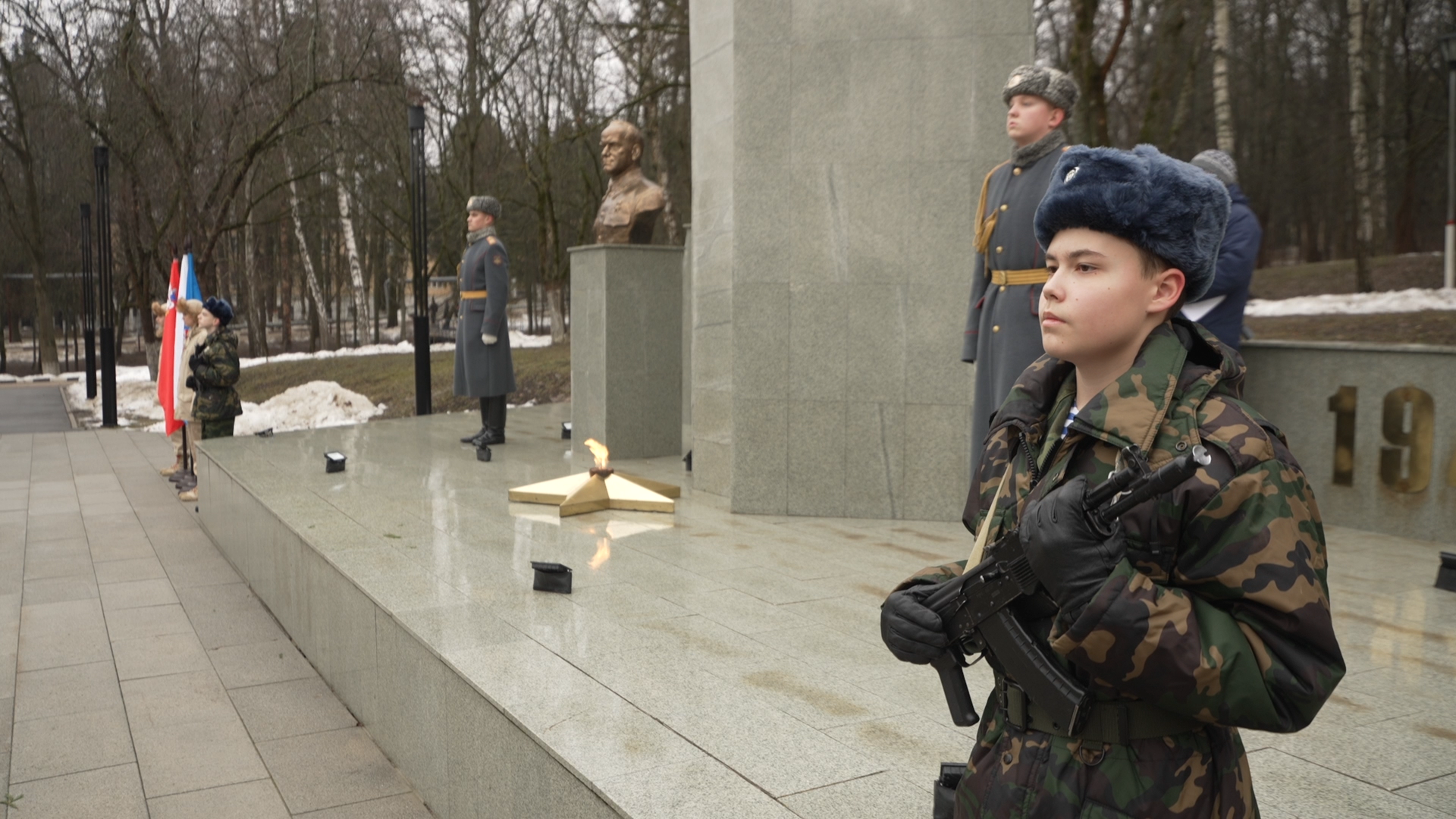 блокада Ленинграда, акция Память, Блокадный хлеб, Освобождение от блокады, власиха акция Память, вертикалки