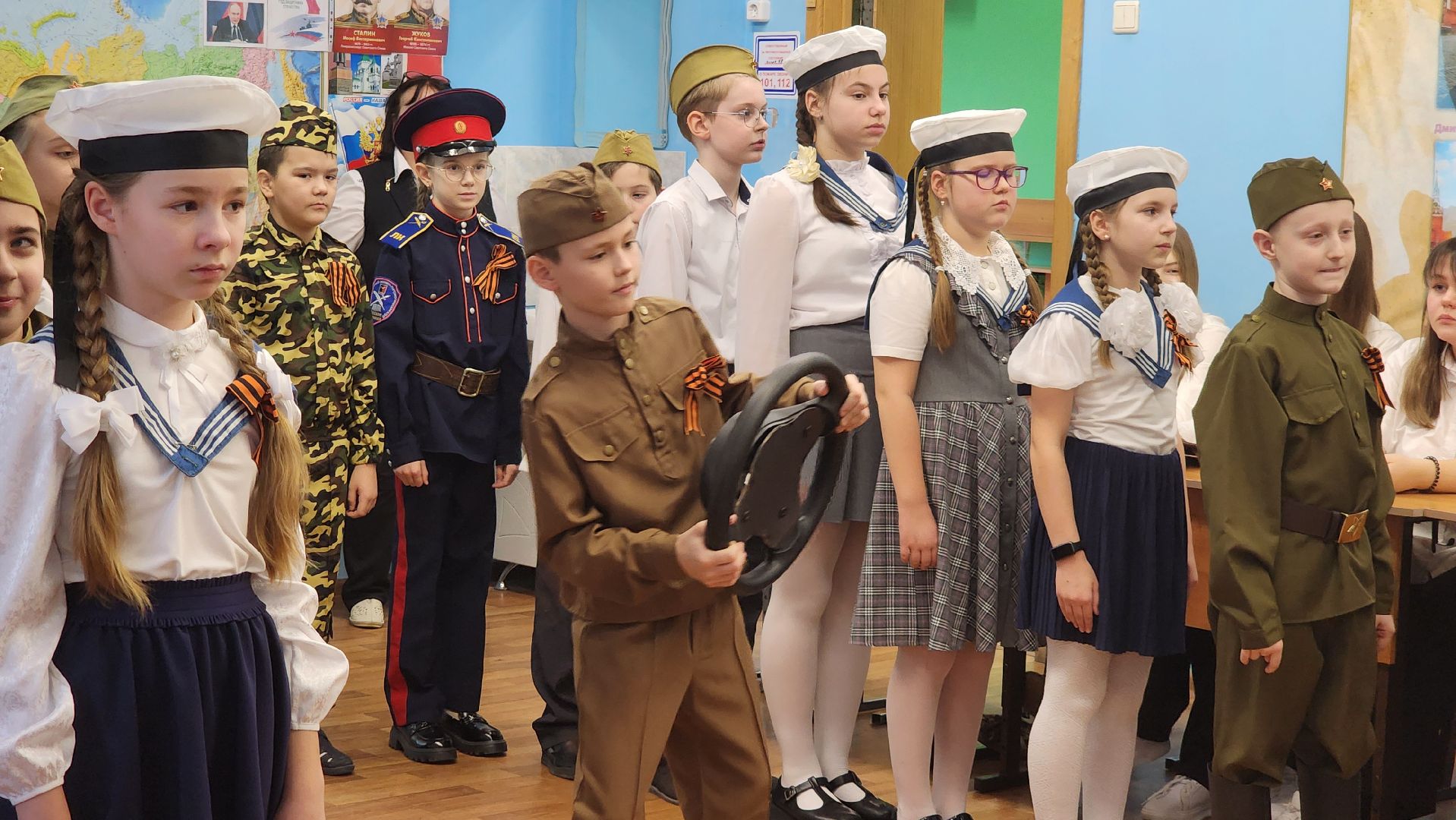 урок мужества, блокада ленинграда, Лобня, Музей, вертикалки,