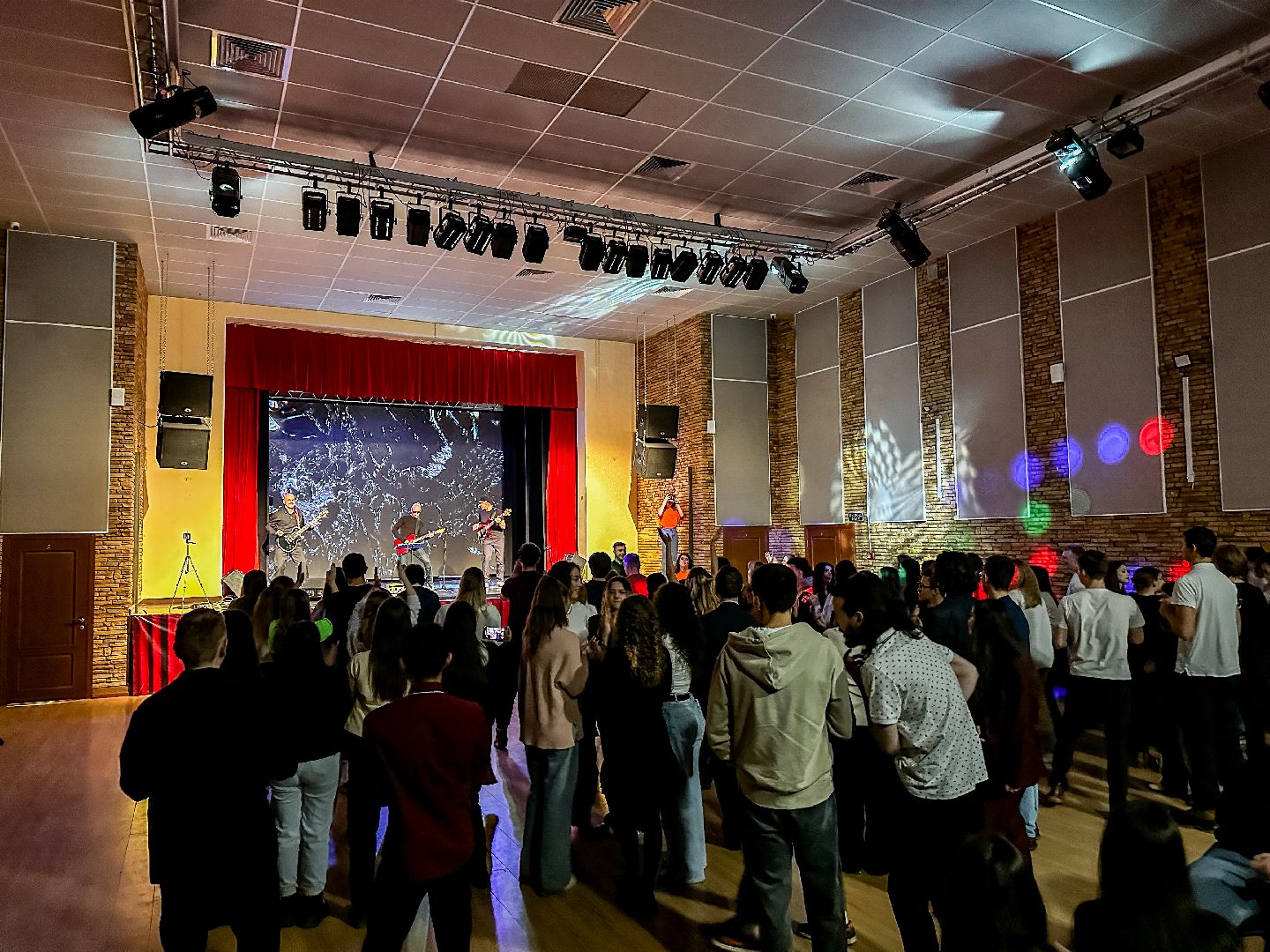 Клин, общество, образование, студенты, праздники,вертикалки,