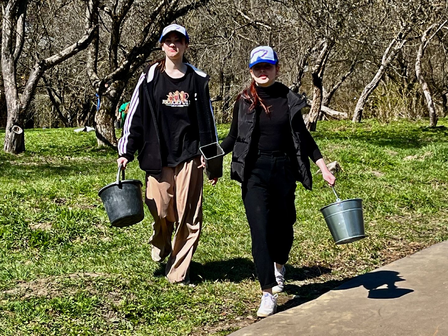Наро-Фоминск. субботник, яблоневый сад, Наро-Фоминский городской округ