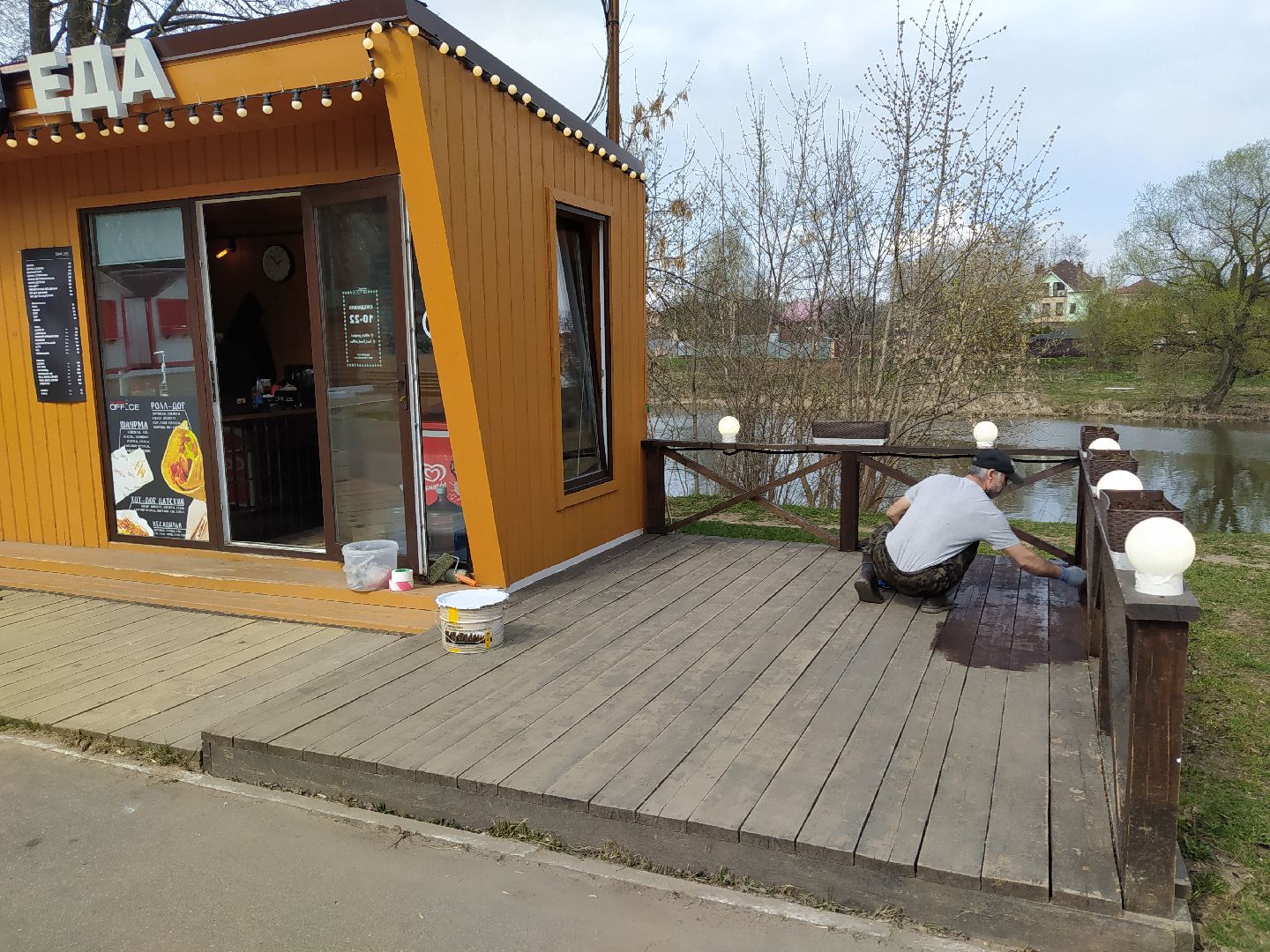 Парк, благоустройство, веранда, покраска