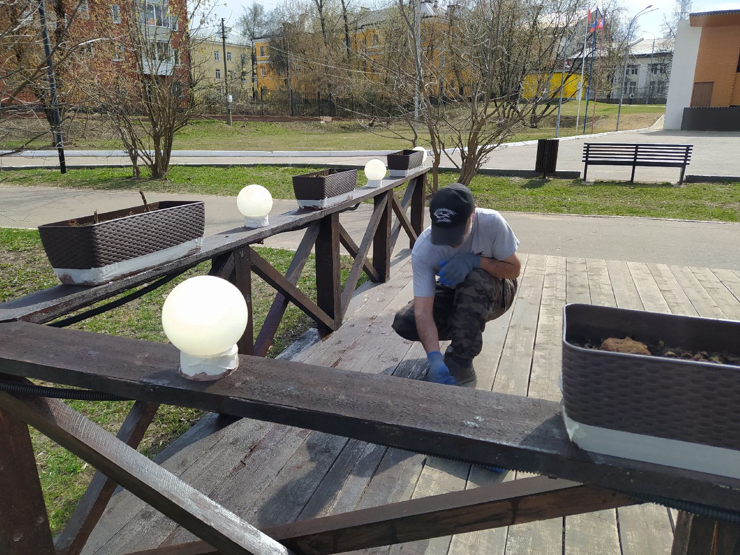 Парк, благоустройство, веранда, покраска