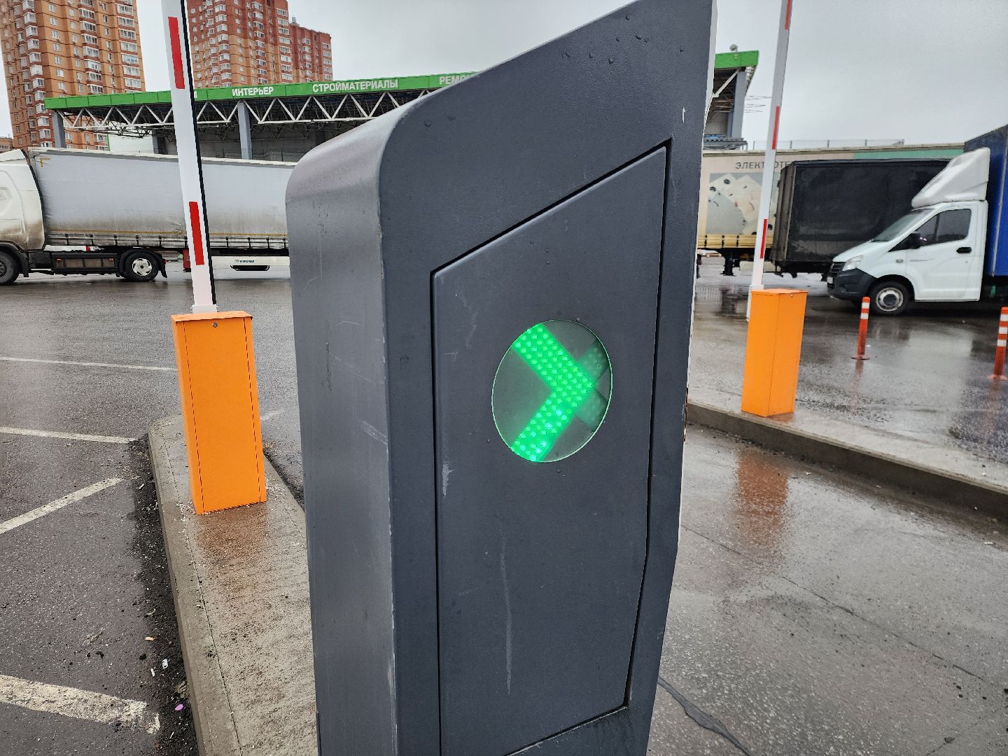 Химки, парковка, вертикалки,