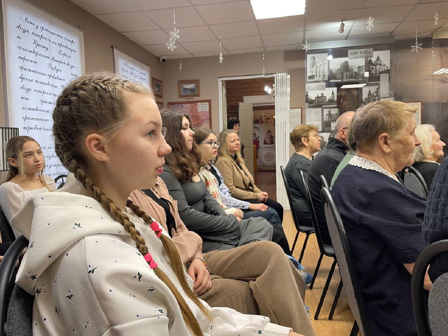 Дмитров, Дом епископа, Серафим Звездинский, Федор Корытцев,