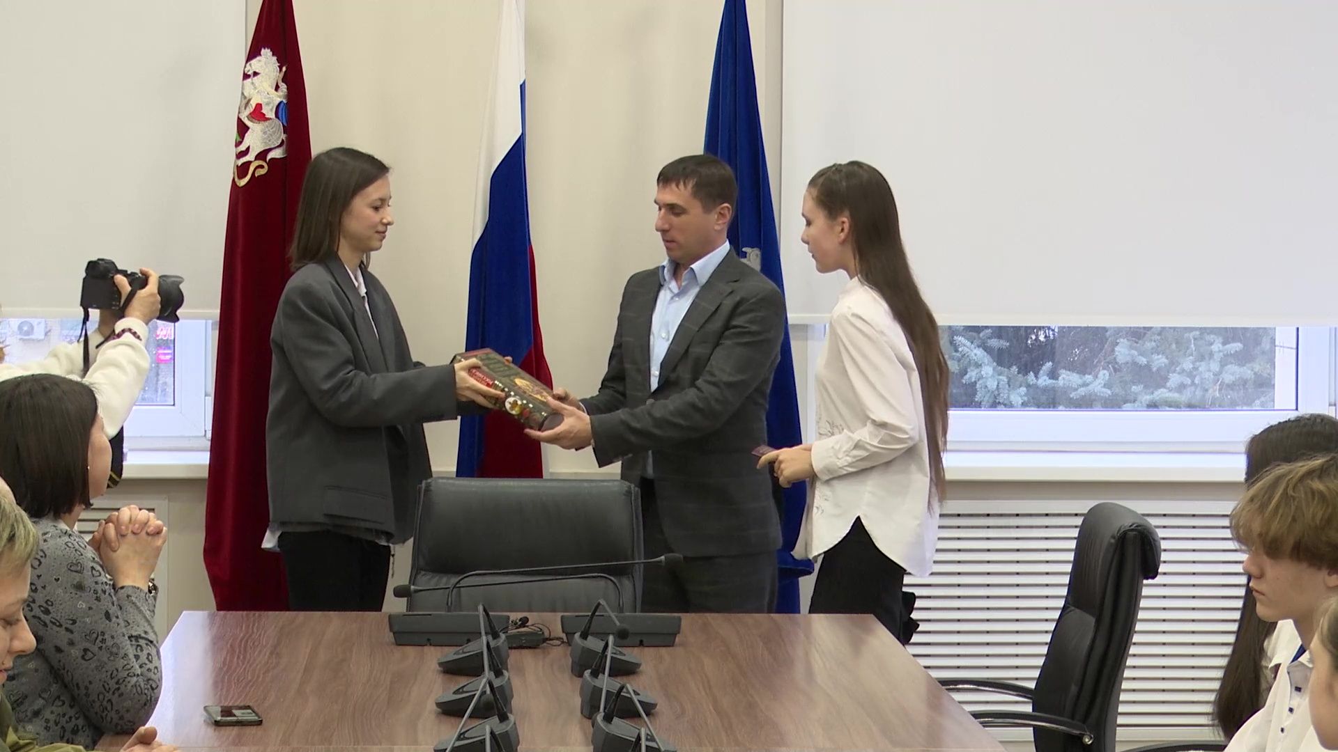 Реутов, вертикалки, паспорта, первый документ, история государства российского, активные школьники,