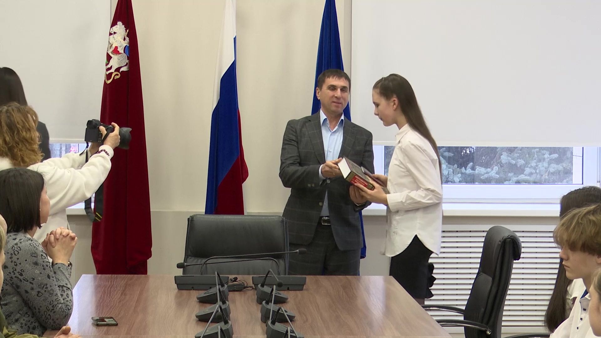 Реутов, вертикалки, паспорта, первый документ, история государства российского, активные школьники,