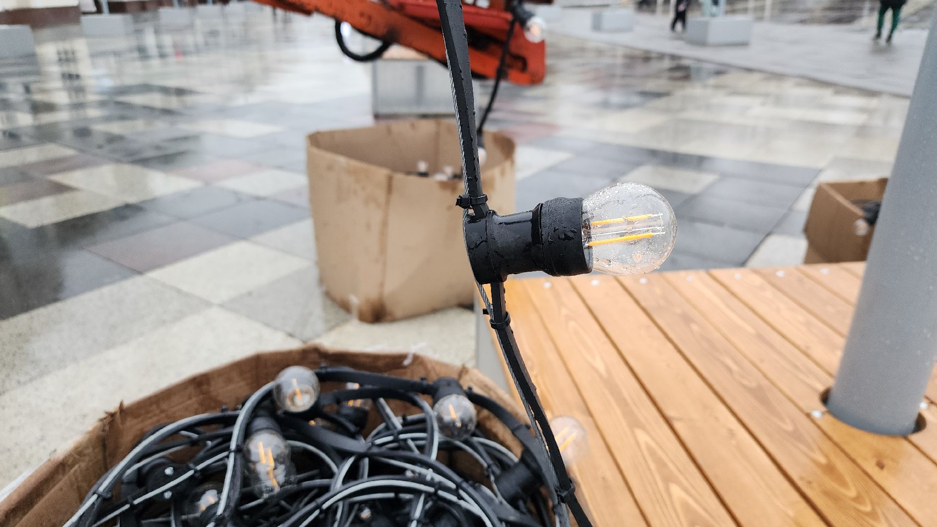 новогодние украшения, демонтаж новогодних украшений, Фонтанная площадь, Ногинск, Богородский городской округ, вертикалки,