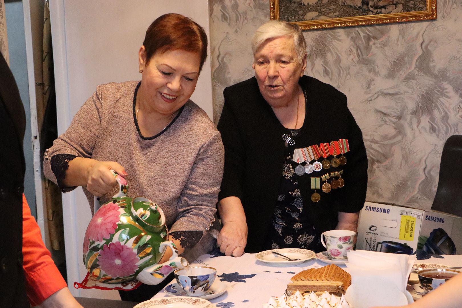 81-я годовщина полного освобождения ленинграда, житель блокадного ленинграда, Серебряные Пруды, Поселок Дмитриевский, глава округа,