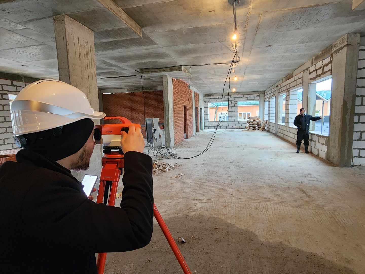 Чехов, строительство, монтаж окон, установка окон, строительство и капремонт, вертикалки,