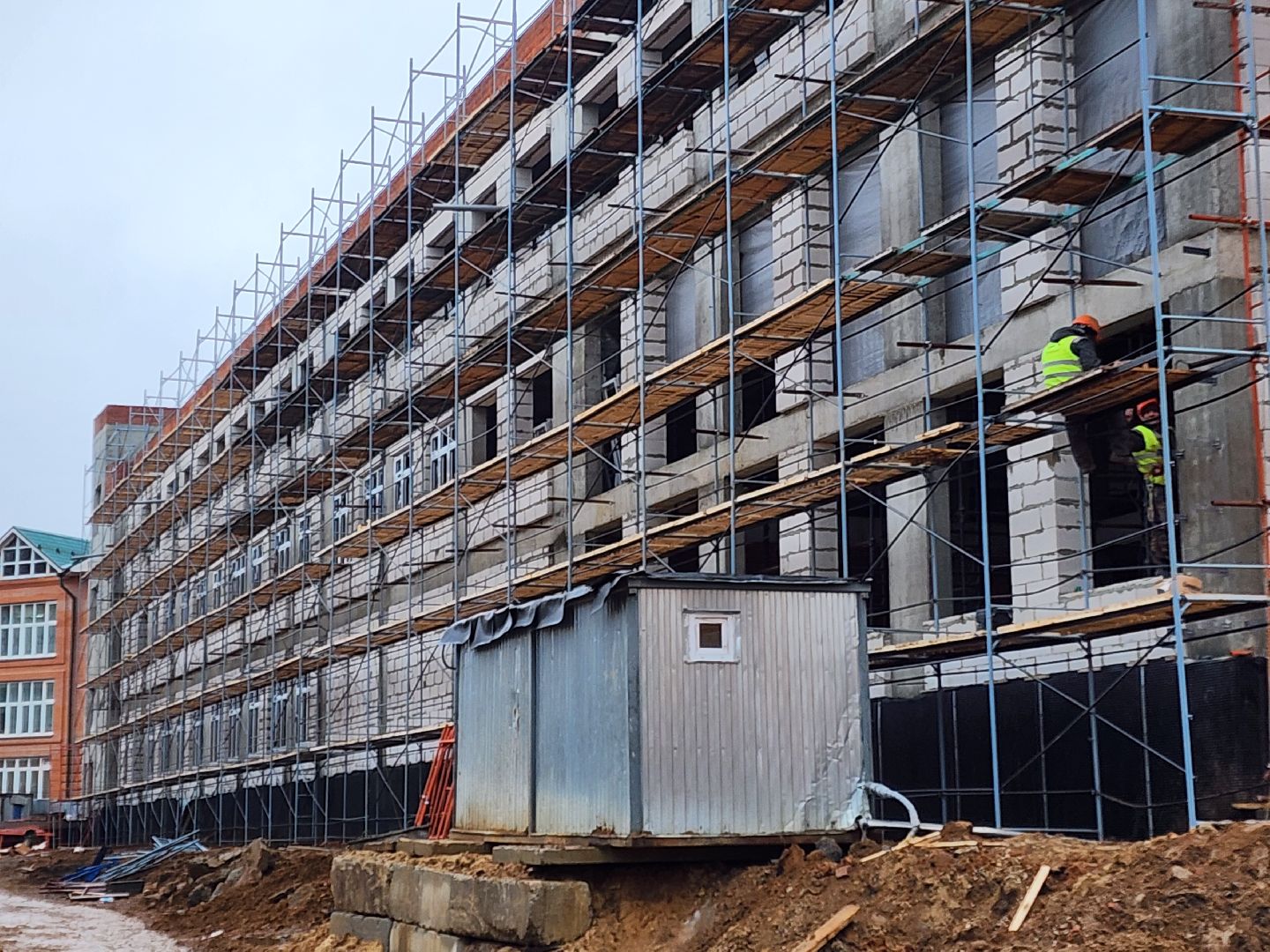 Чехов, строительство, монтаж окон, установка окон, строительство и капремонт, вертикалки,