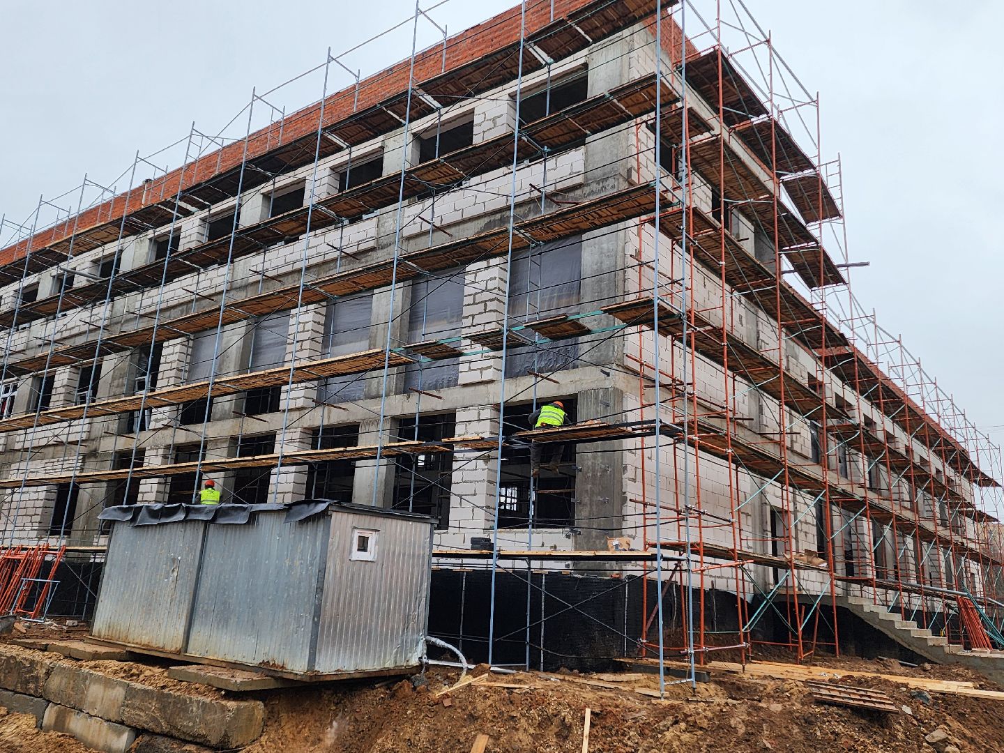 Чехов, строительство, монтаж окон, установка окон, строительство и капремонт, вертикалки,