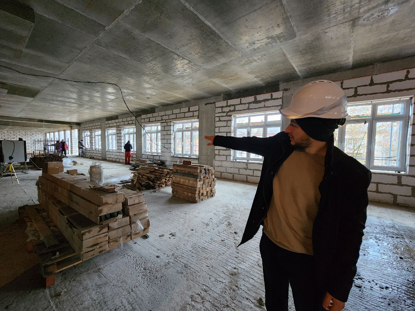 Чехов, строительство, монтаж окон, установка окон, строительство и капремонт, вертикалки,