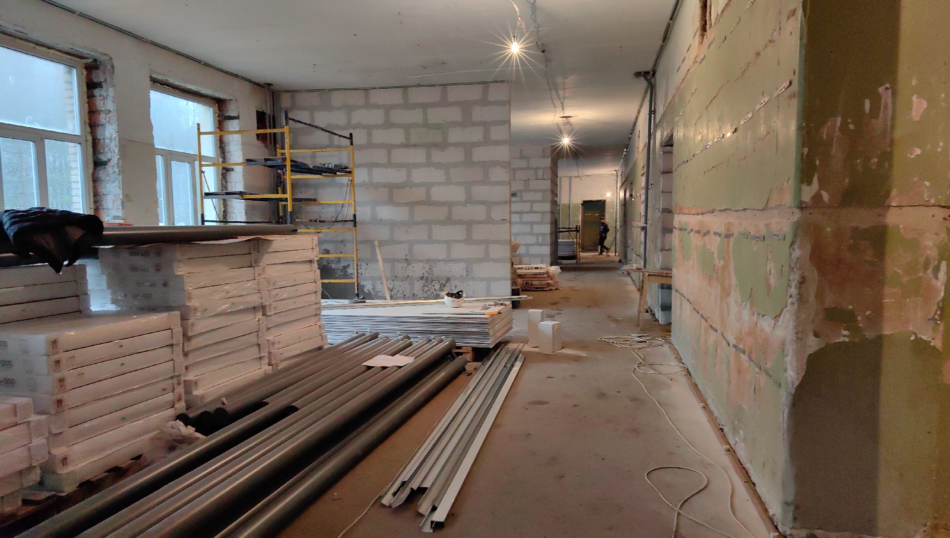 ремонт, лицей, стяжка пола, фасад, здание, вертикалки,