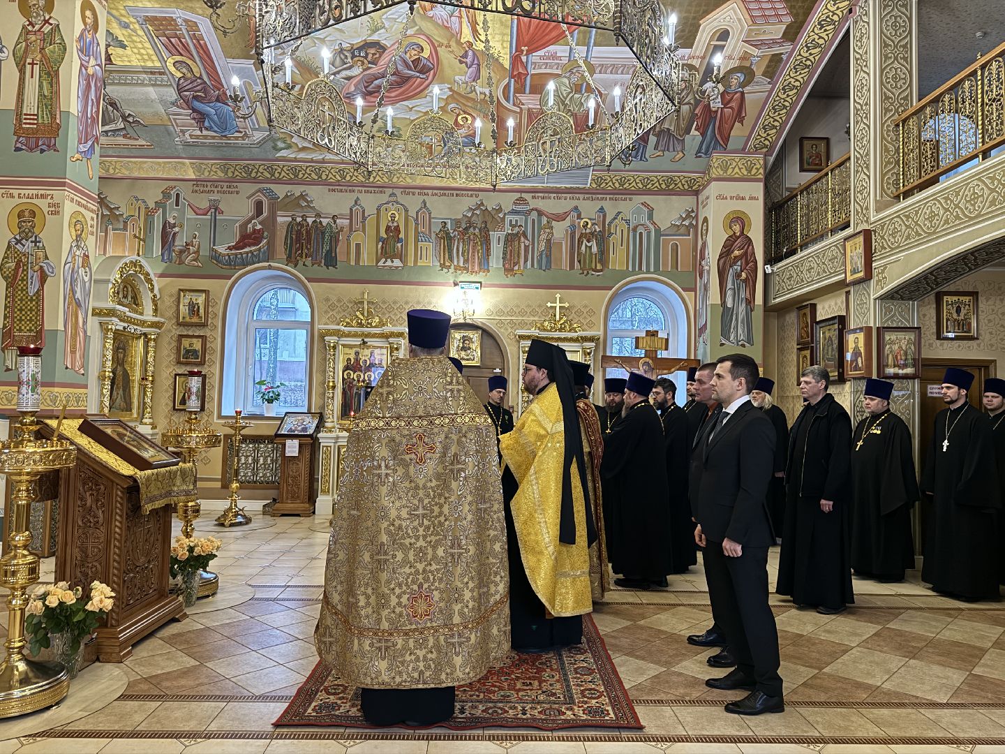 Собрание, Награждение, Церковь Александра Невского, Глава Ленинского округа,