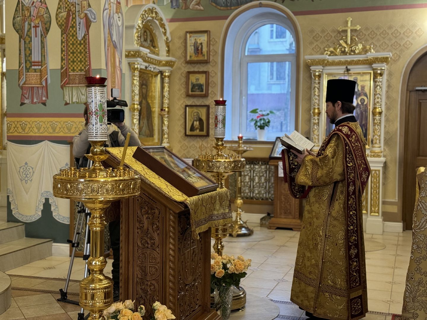 Собрание, Награждение, Церковь Александра Невского, Глава Ленинского округа,