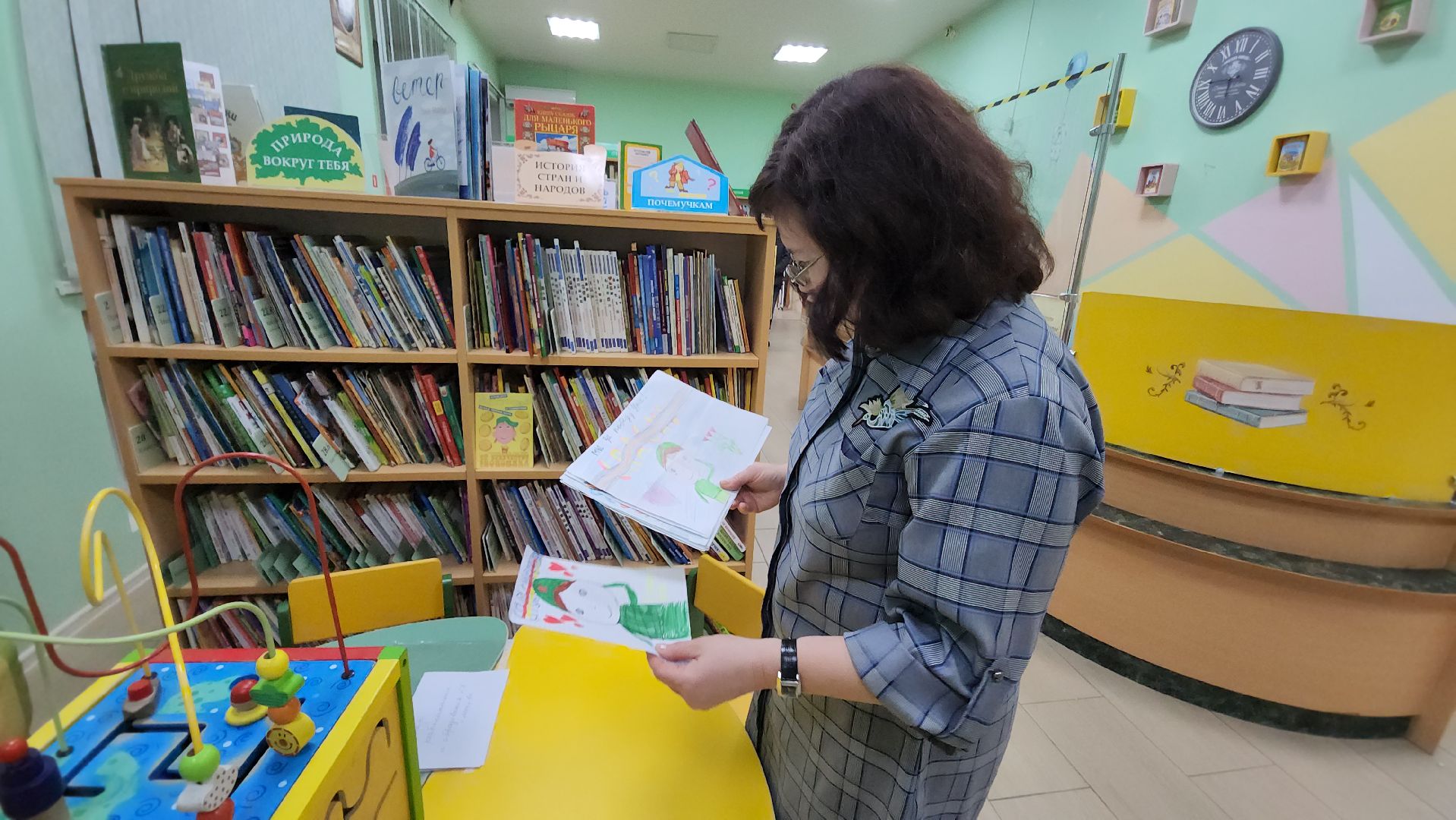 Библиотека, патриотическая акция, Истра,Дети,Рисунки,