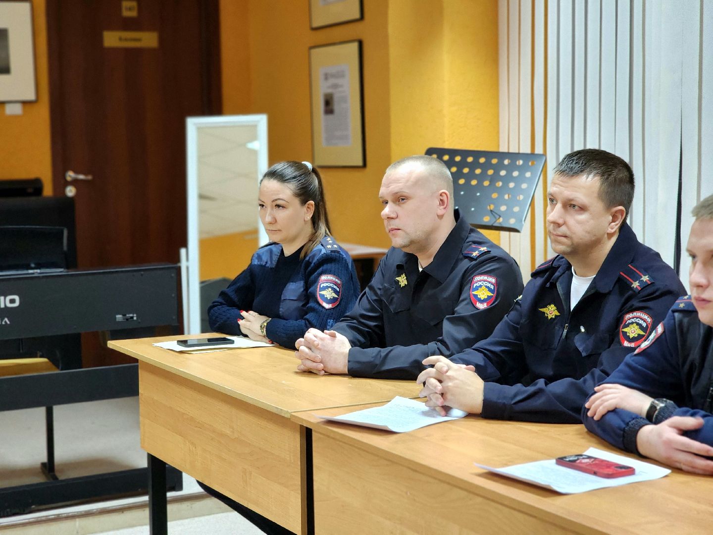 пущино, серпухов, полиция, участковые уполномоченные полиции,