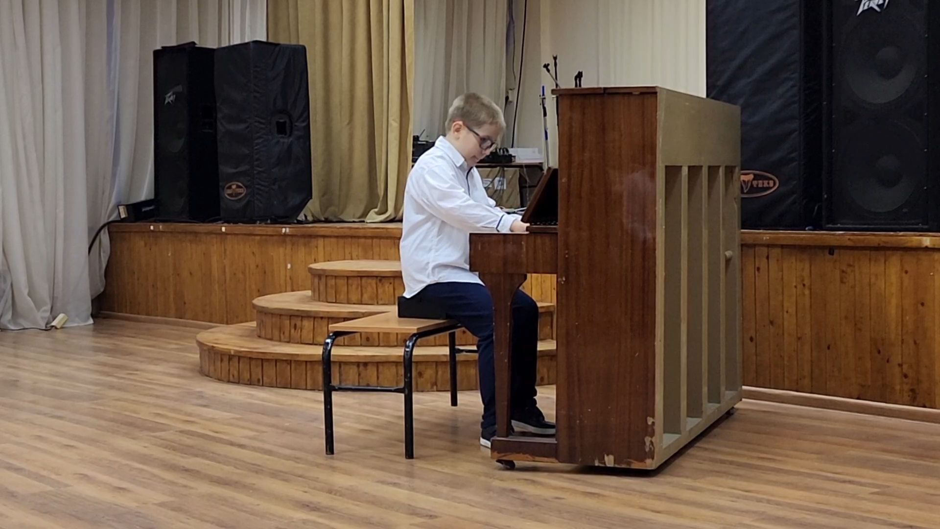 вертикалки, Бронницы, Детская школа искусств, Концерт в детской школе искусств, Дети,