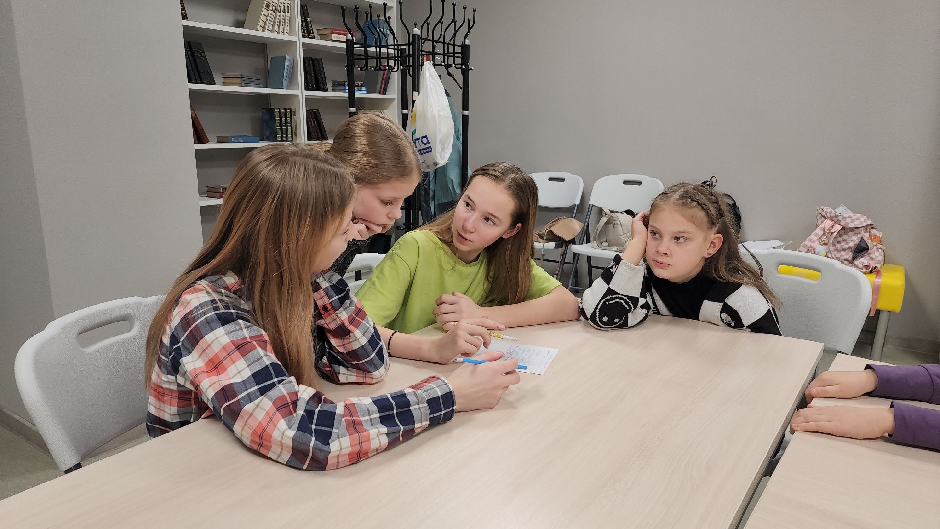 вертикалки, ивантеевка, психолог, подростки, подростковое воспитание, психологическая помощь, дети и родители, клуб,