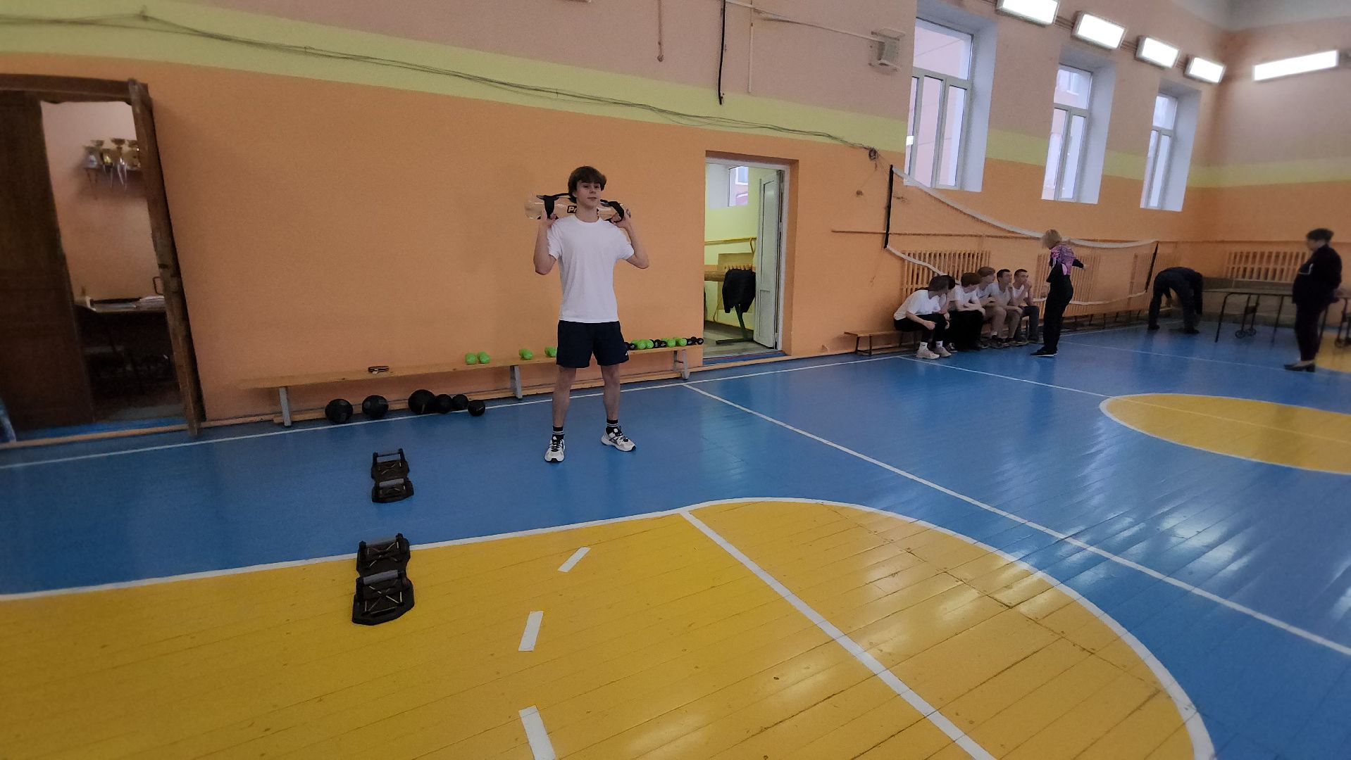 серпухов, школа 5, улица чернышевского, оборудование для спортивного зала, конкурс вклад в будущее,