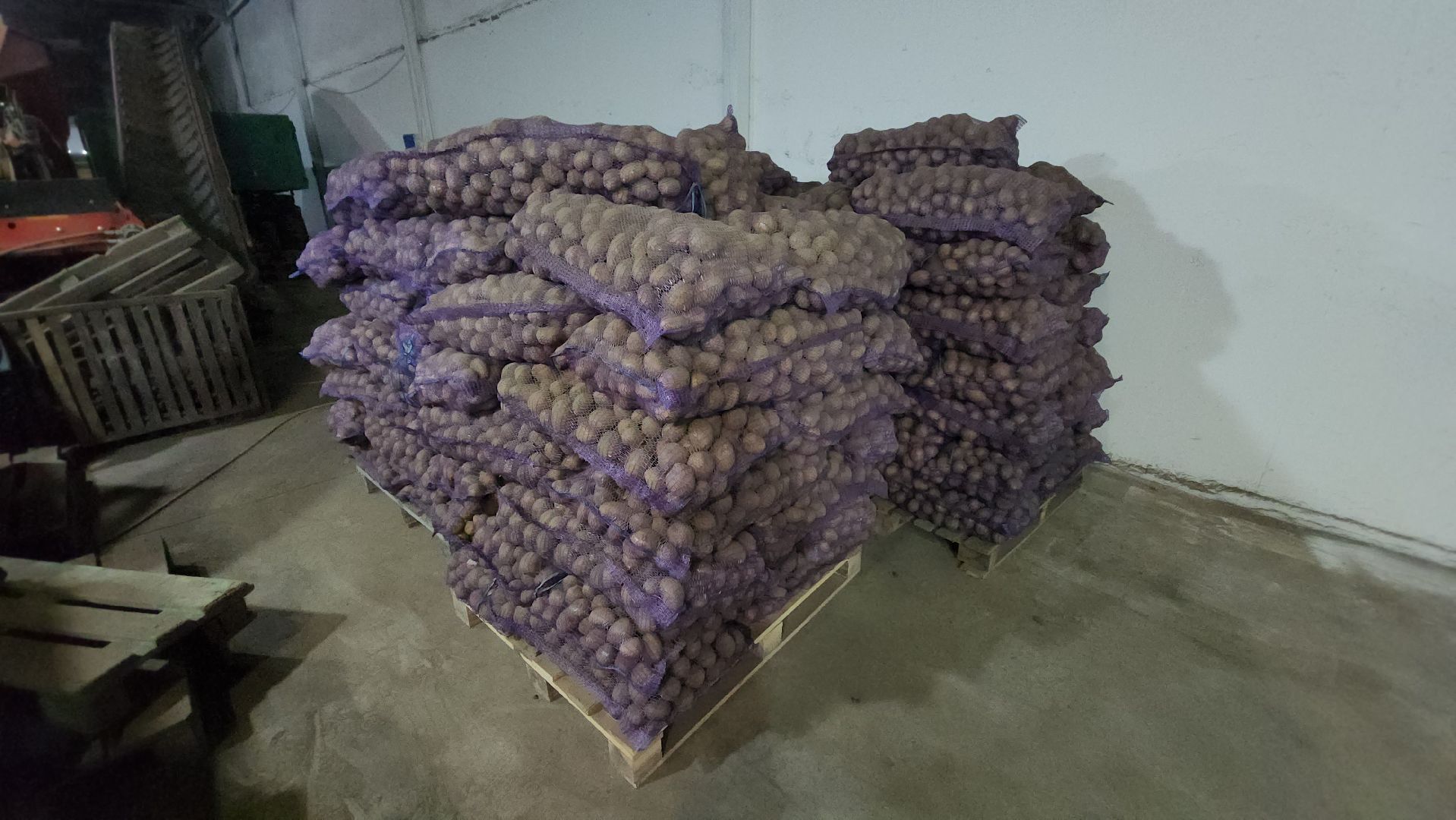 серпухов, ао дашковка, сельское хозяйство, овощехранилище, экономика, поселок большевик,