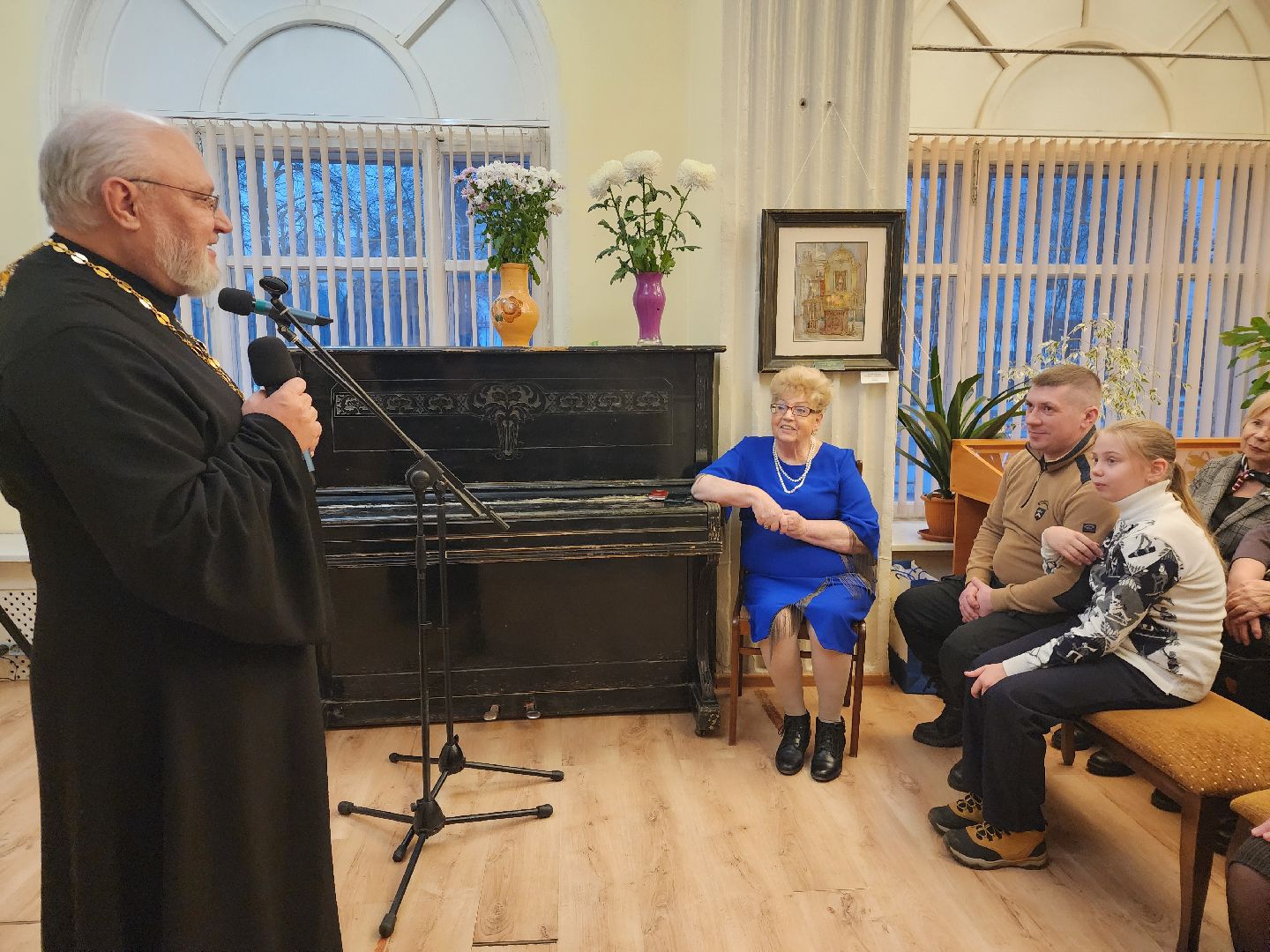 фрязино, сво выставка, ветеран боевых действий, открытие выставки, вертикалки,