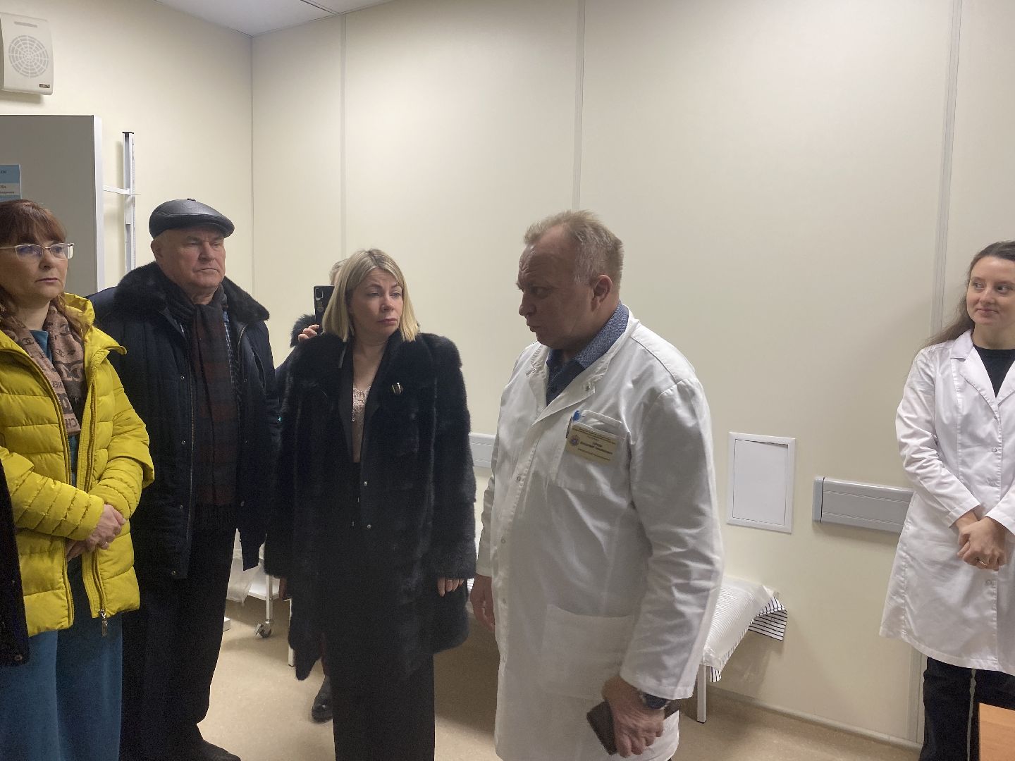 военная поликлиника, власиха поликлиника, система ЕМИАС, запись к врачу, вертикалки,