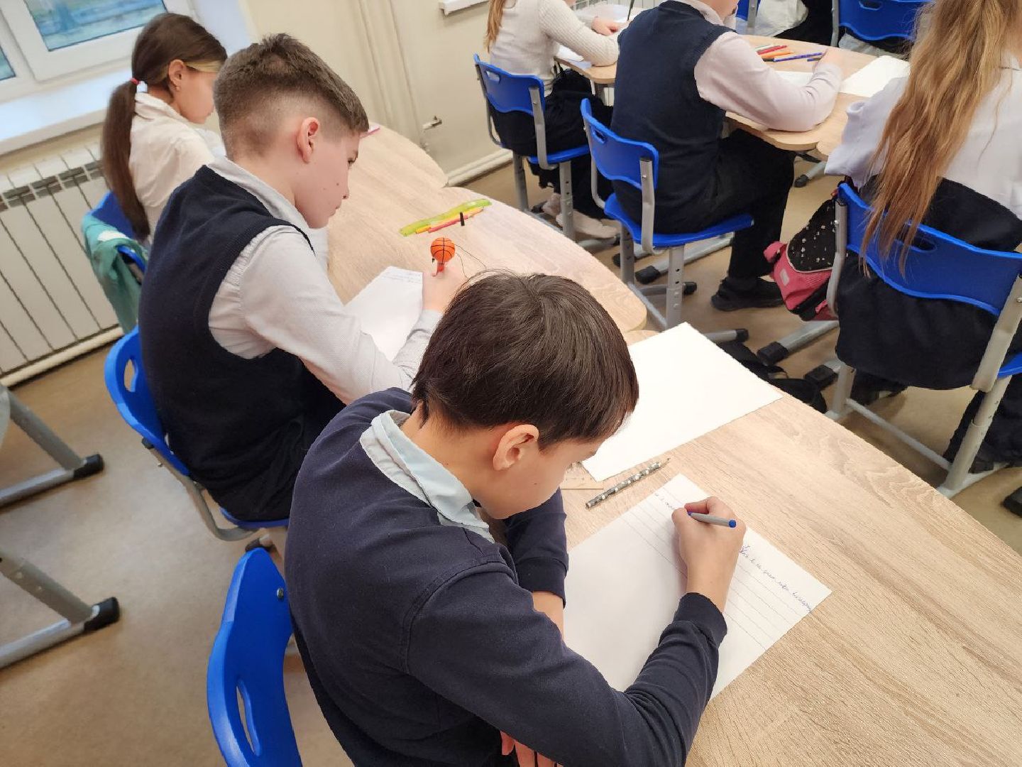 солнечногорск, письма солдатам, ученики, вертикалки, школа,