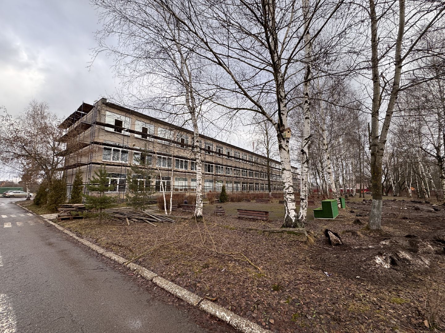 Одинцово, Школа в Голицыно, Капитальный ремонт школы Голицыно, вертикалки,