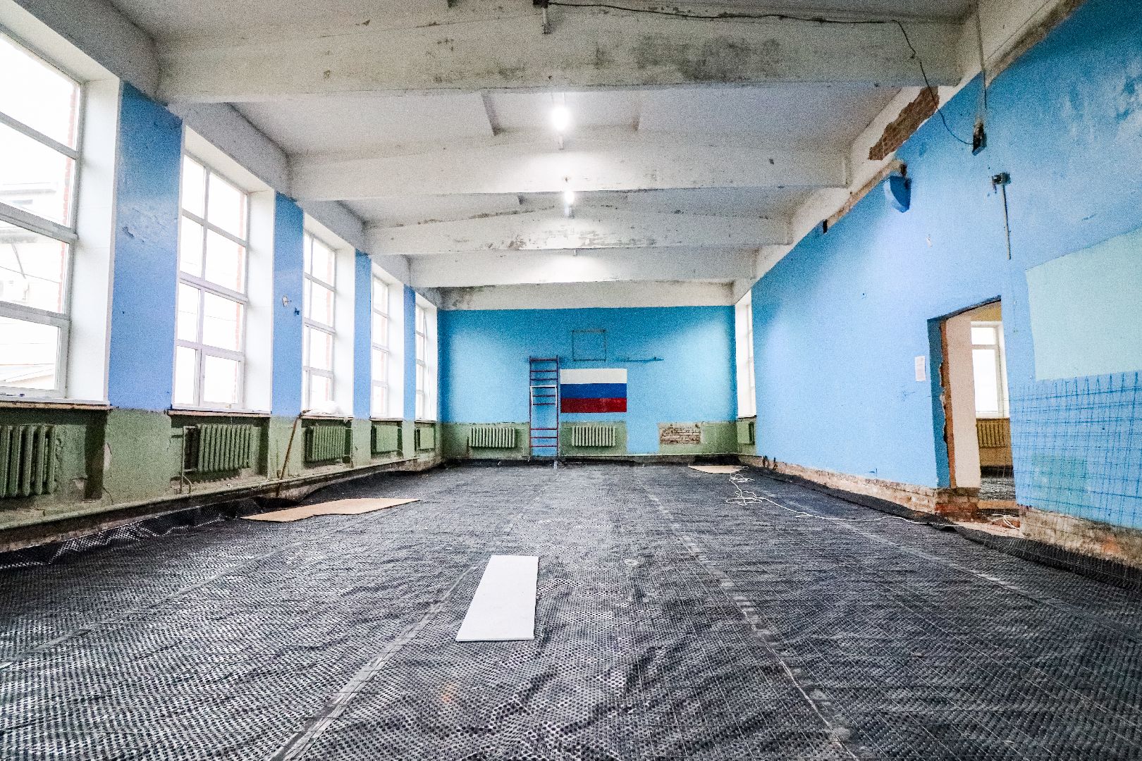 Клин, общество, строительство, ремонт школы, вертикалки,