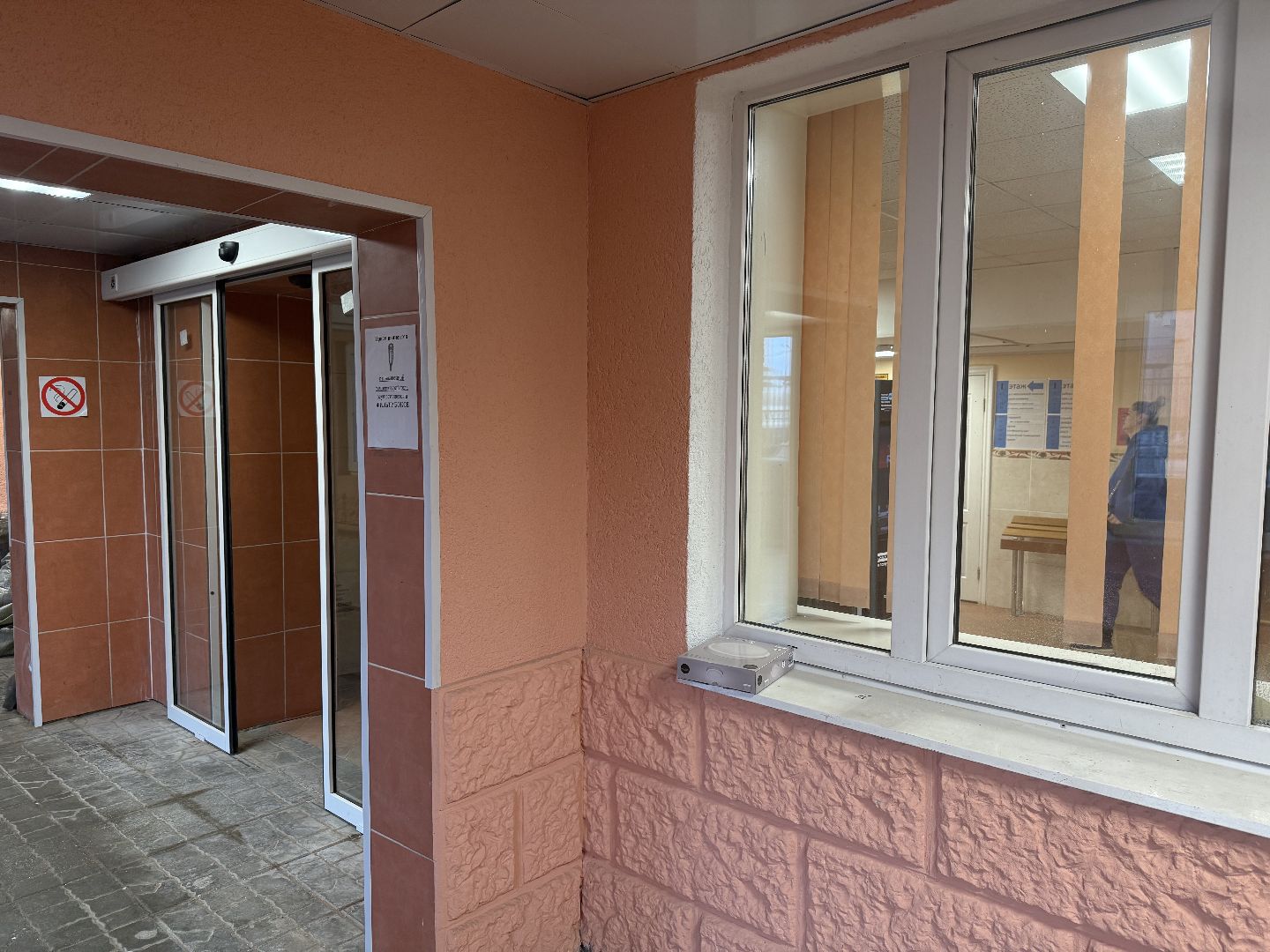 ремонт поликлиники, детская поликлиника, текущий ремонт, вертикалки,