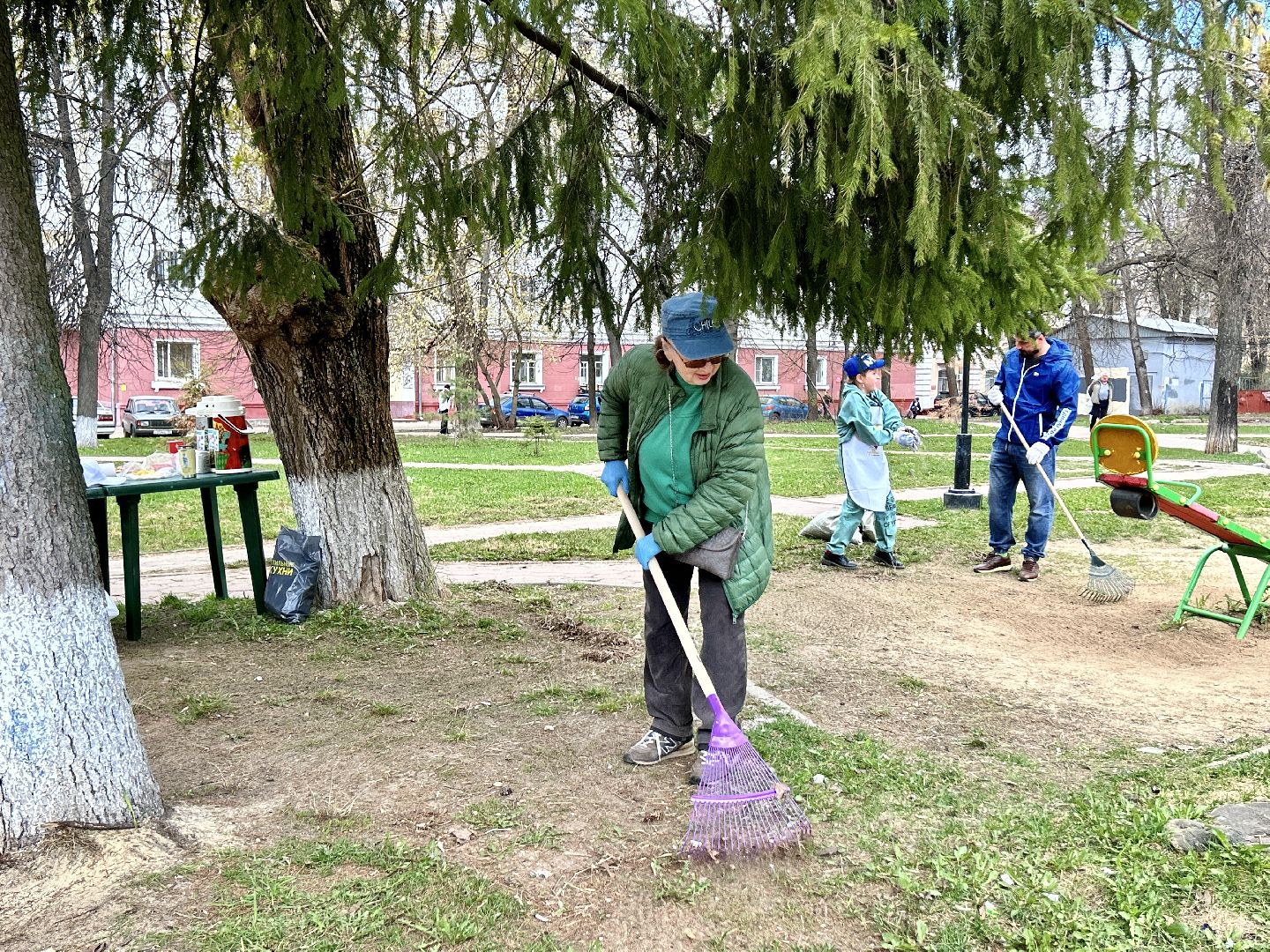 Субботник, благоустройство, Фрязино, пенсионеры, ветераны