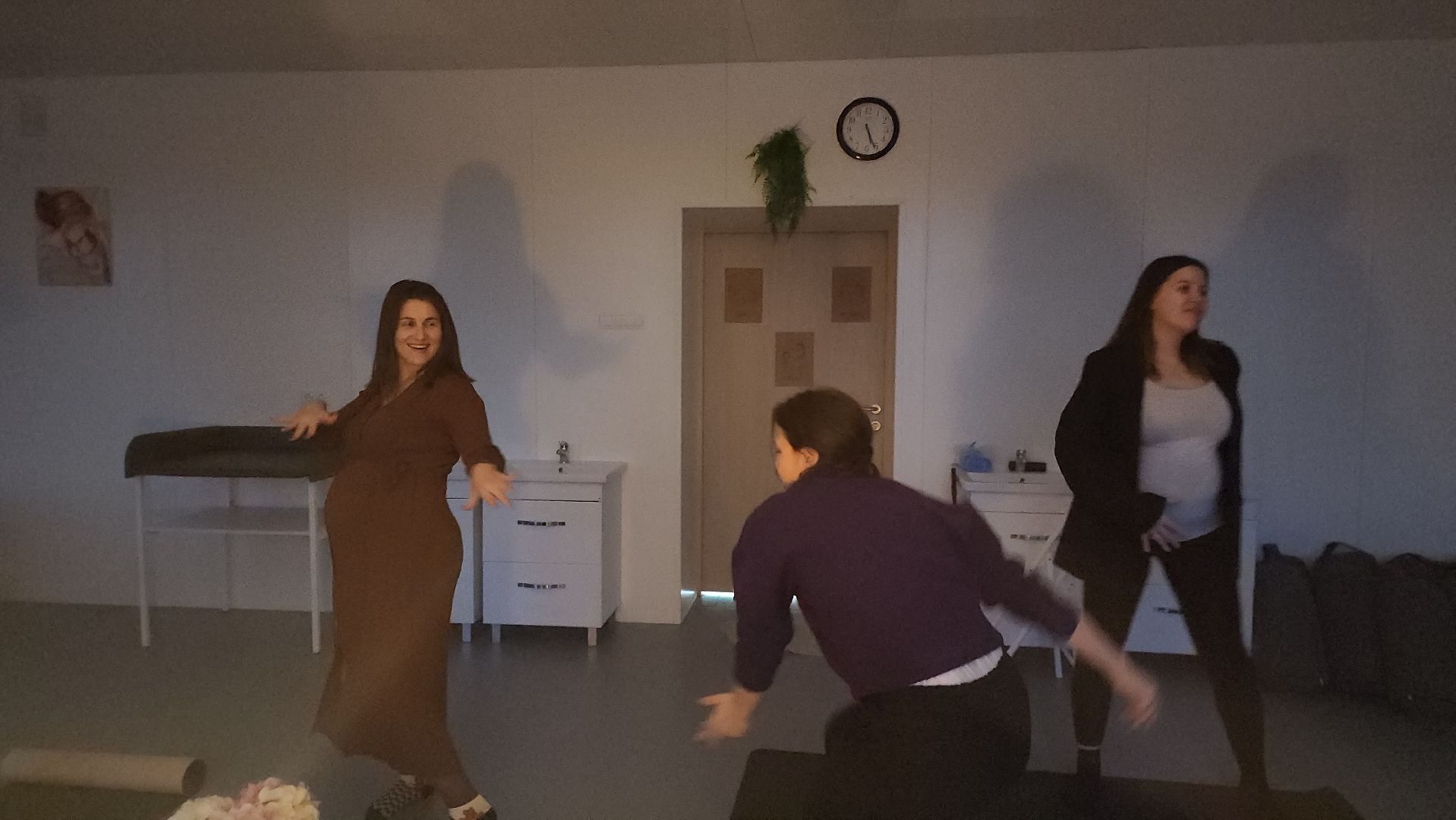 Танцы, Беременность, Истра, вертикалки,