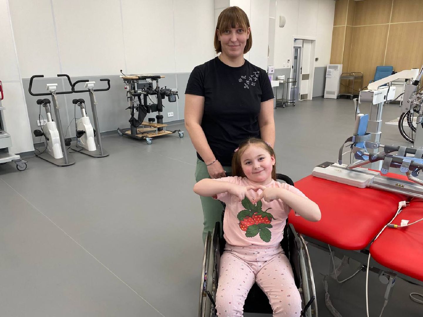 вертикалки, клиникарошаля, больницарошаля, реабилитация, детскаяреабилитация, реабилитациярошаля, детскийреабилитационныйцентр,