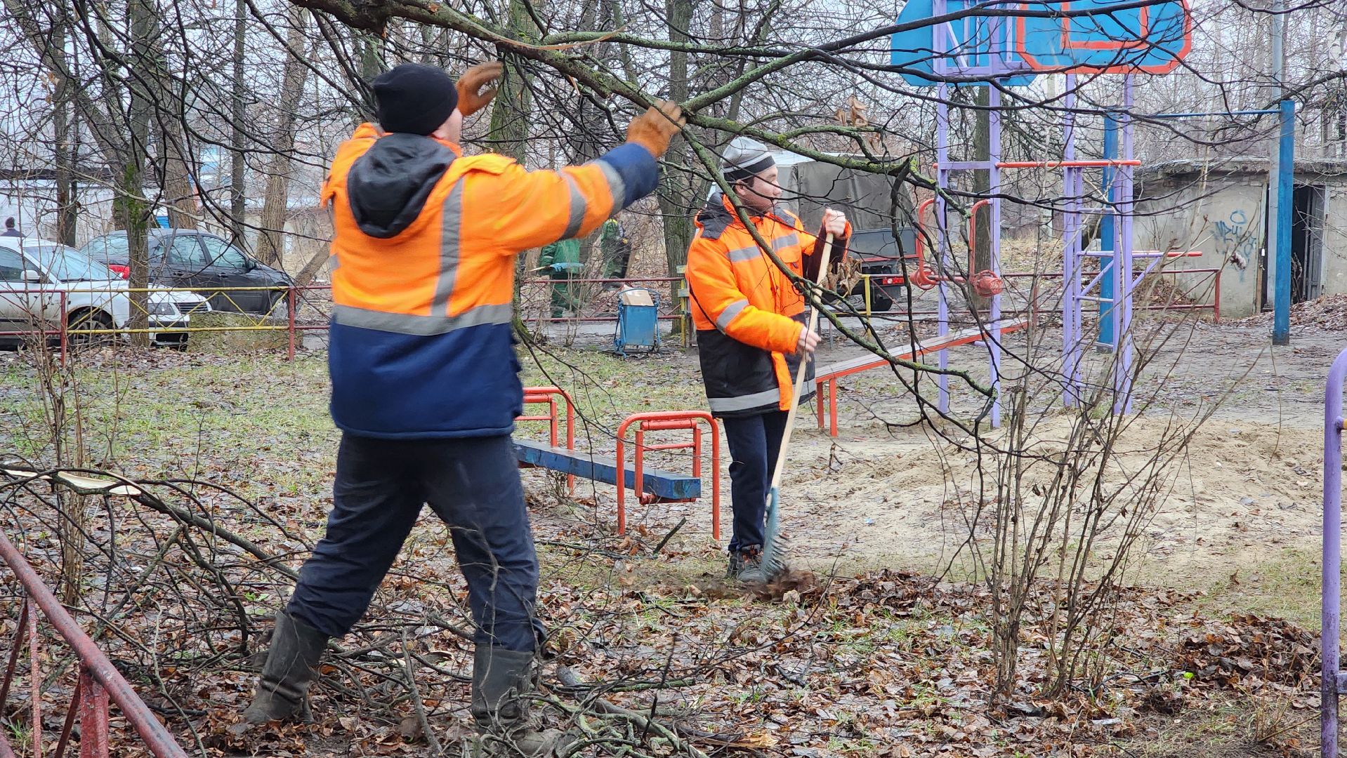 вертикалки, благоуствойство, субботник, уборка, дзержинский,