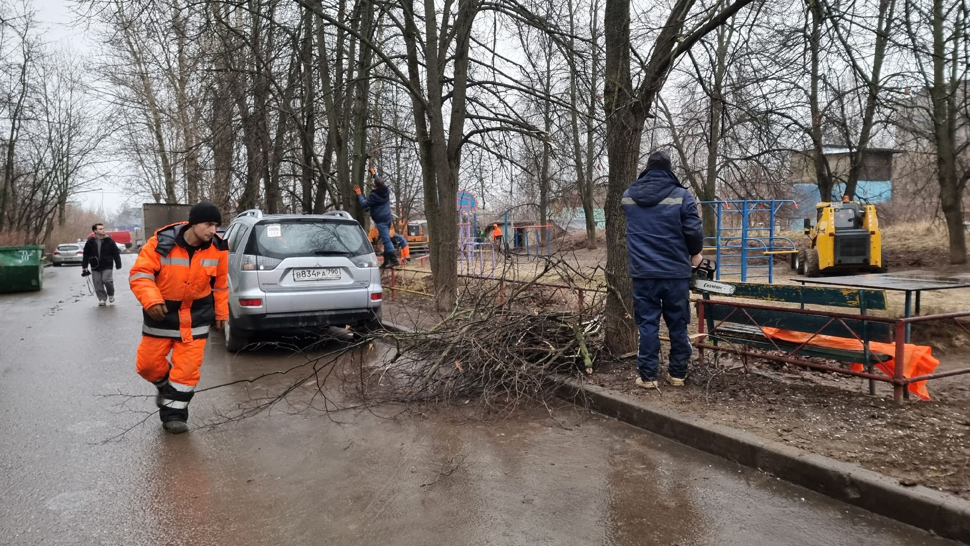 вертикалки, благоуствойство, субботник, уборка, дзержинский,