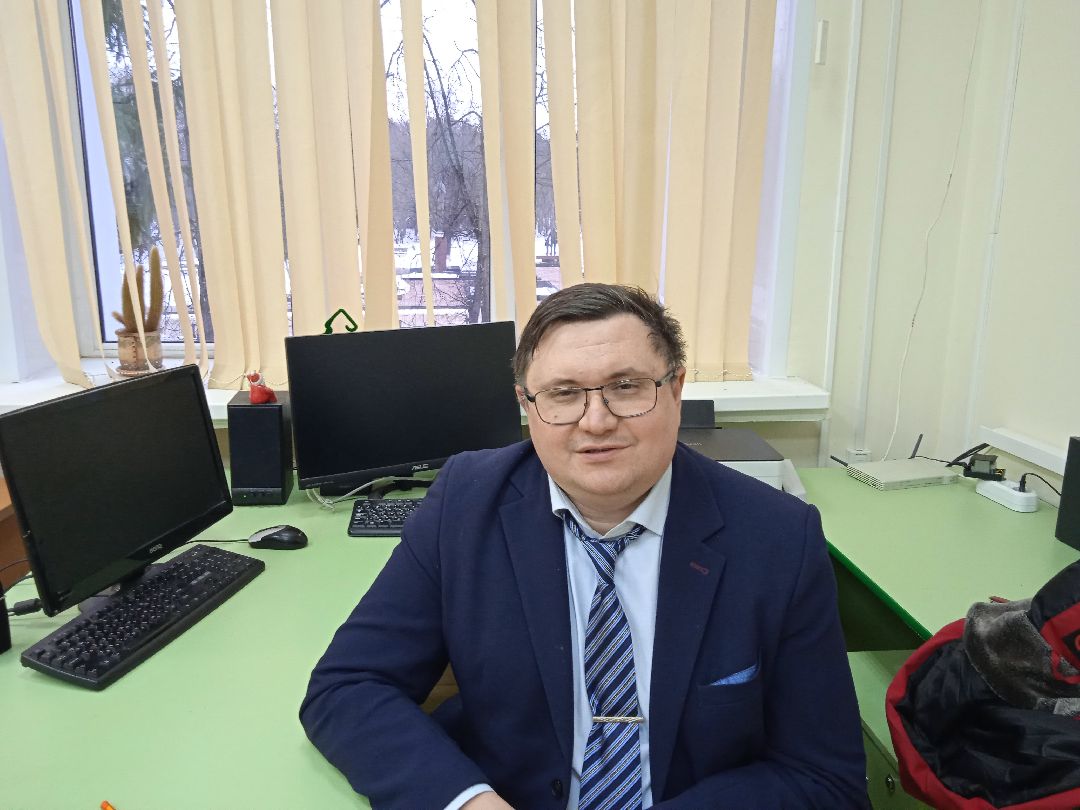 Жуковский, общество