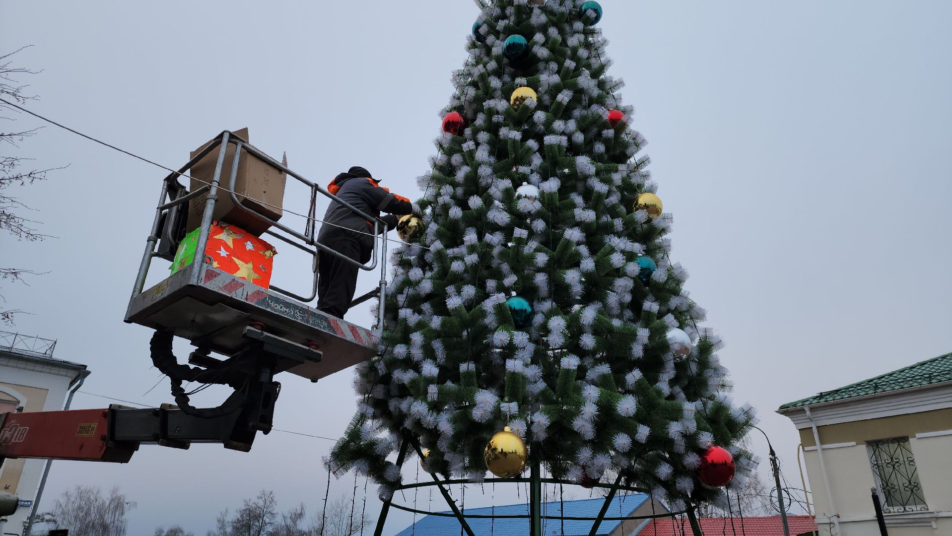 кашира, новогодняя елка, украшения, благоустройство, демонтаж, вертикалки,