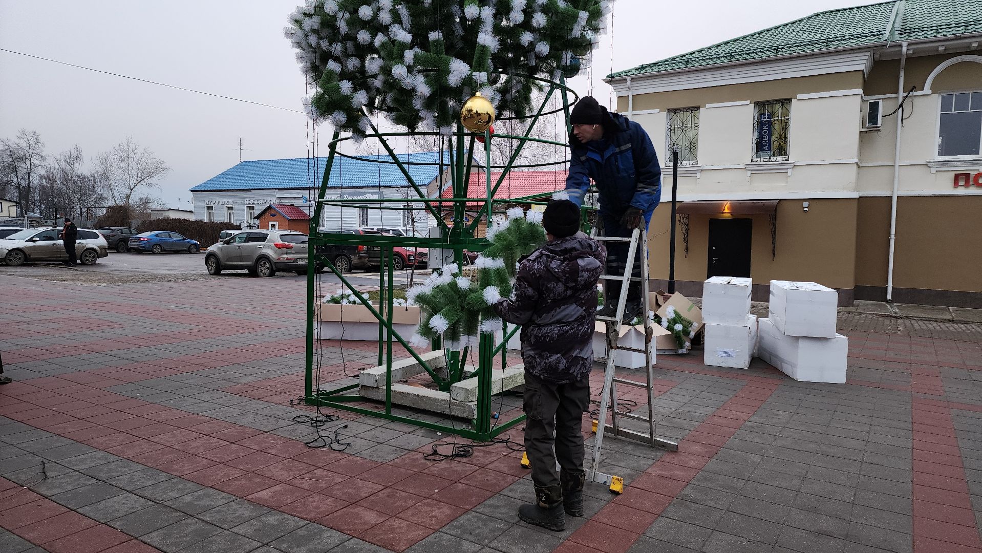 кашира, новогодняя елка, украшения, благоустройство, демонтаж, вертикалки,
