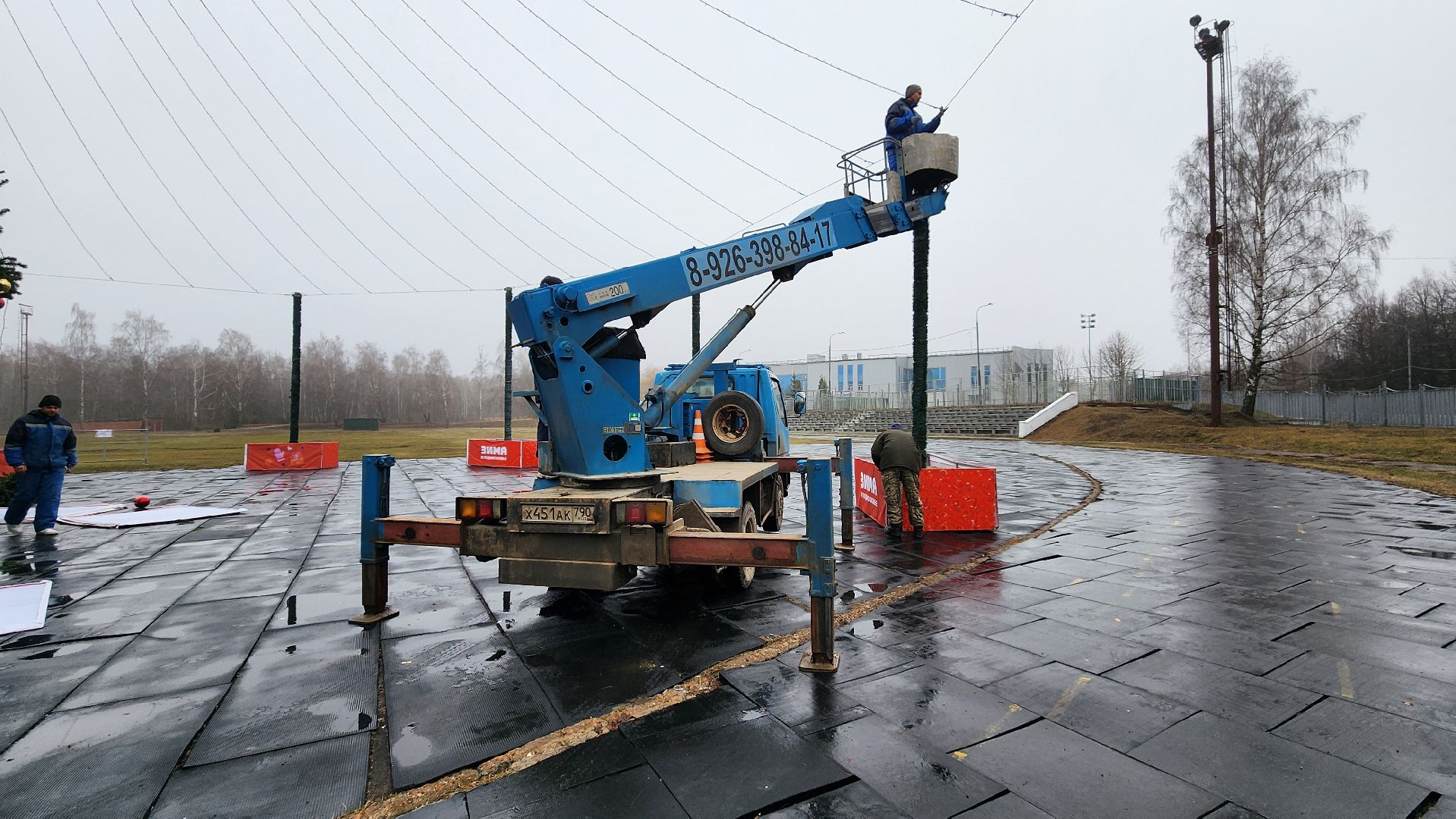 кашира, новогодняя елка, гирлянды, благоустройство, украшение к новому году, вертикалки,