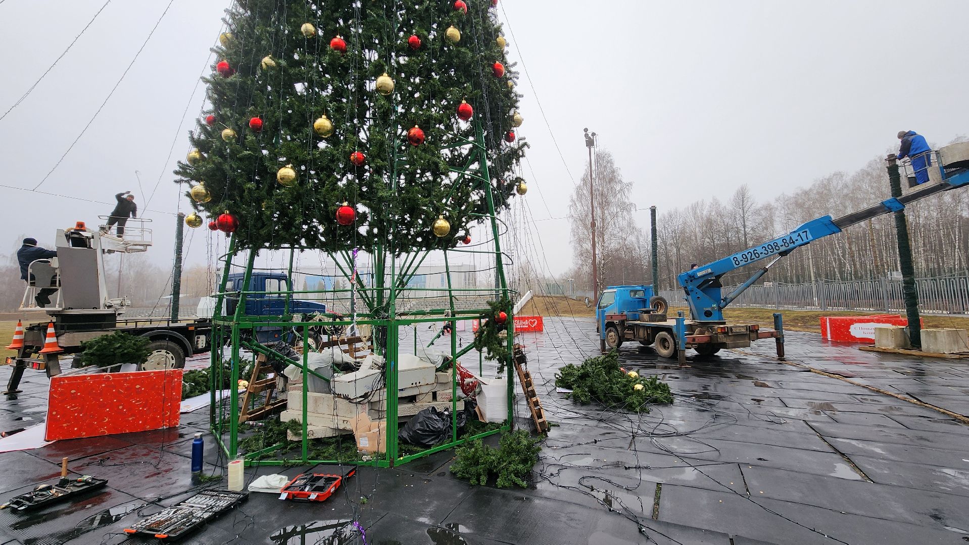 кашира, новогодняя елка, гирлянды, благоустройство, украшение к новому году, вертикалки,