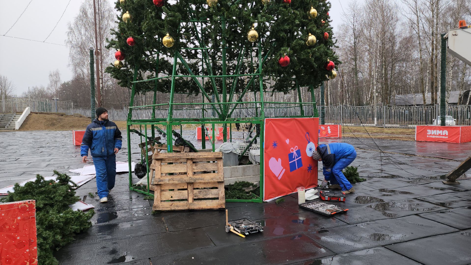 кашира, новогодняя елка, гирлянды, благоустройство, украшение к новому году, вертикалки,