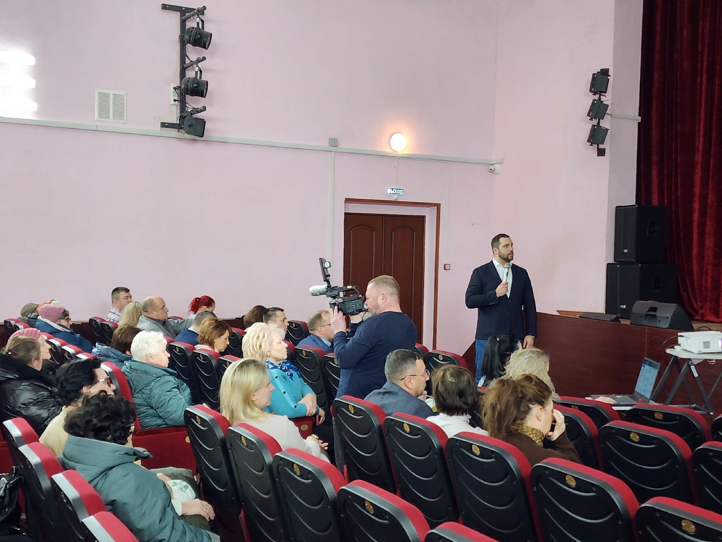 Чехов, село Шарапово, выездная администрация, встреча с жителями, планы на 2025 год, презентация, благоустройство, ЖКХ, экология, энергоснабжение, медицина,глава округа михаил собакин,