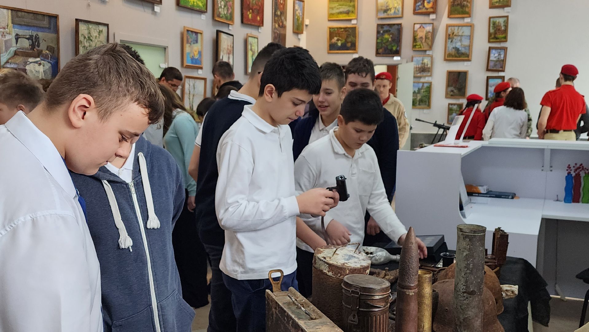 истра, патриотическая акция, библиотека, вертикалка,