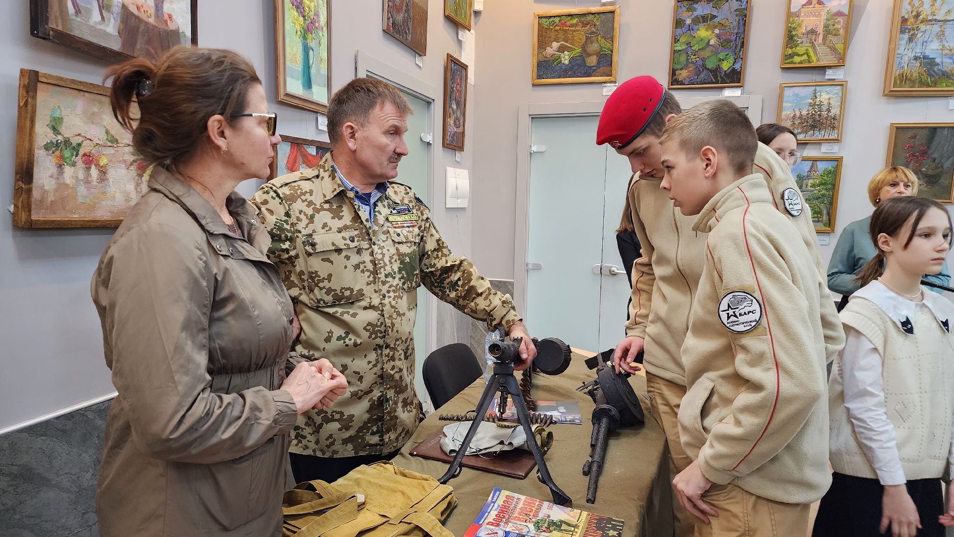 истра, патриотическая акция, библиотека, вертикалка,