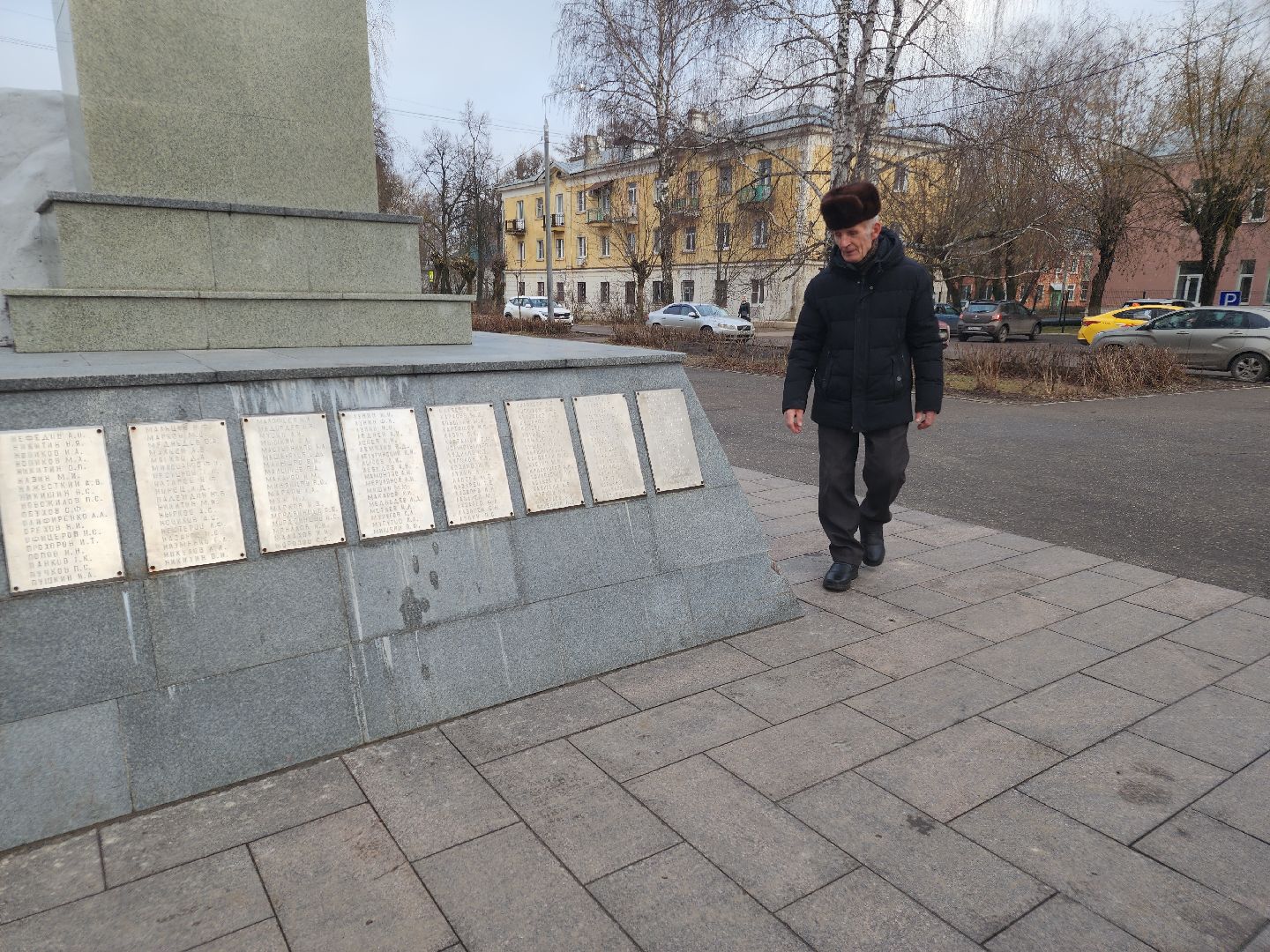 вертикалки, ремонт памятника вов, орехово зуево, память,