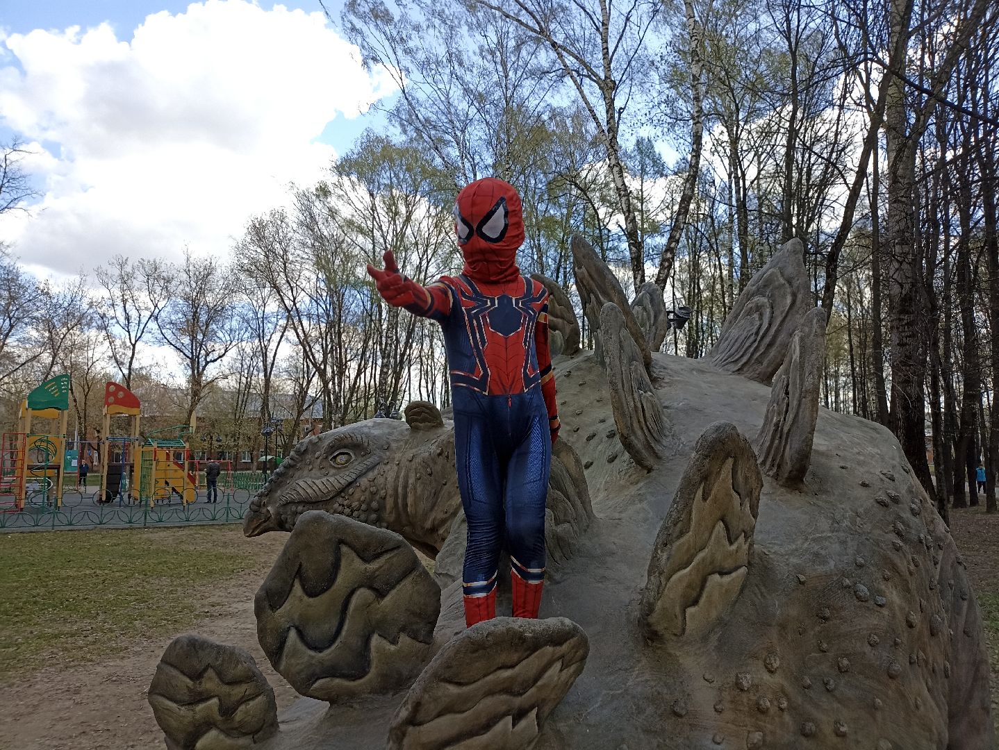 Серпухов, Подмосковье, субботник, уборка, супергерой