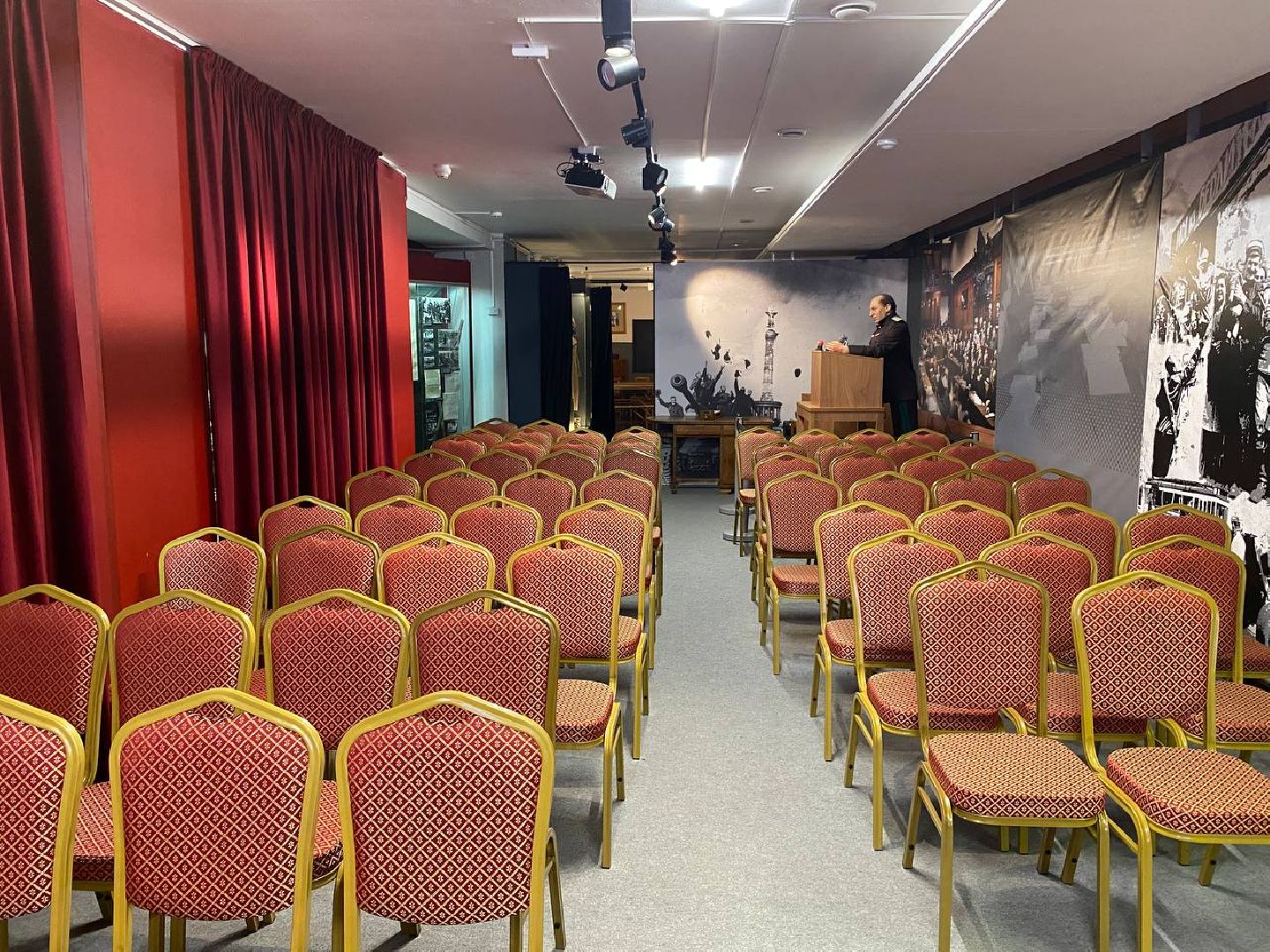 музейпобеды, выставка, выставкахранителейреликвий,