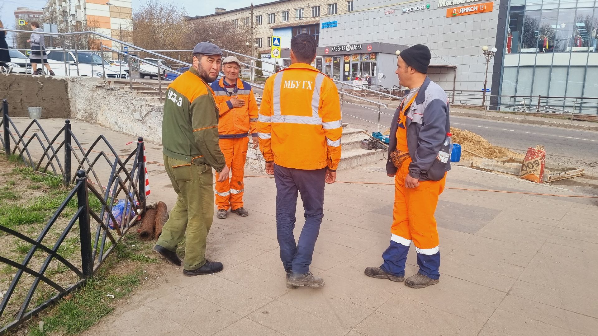 Подмосковье, Ивантеевка, субботник