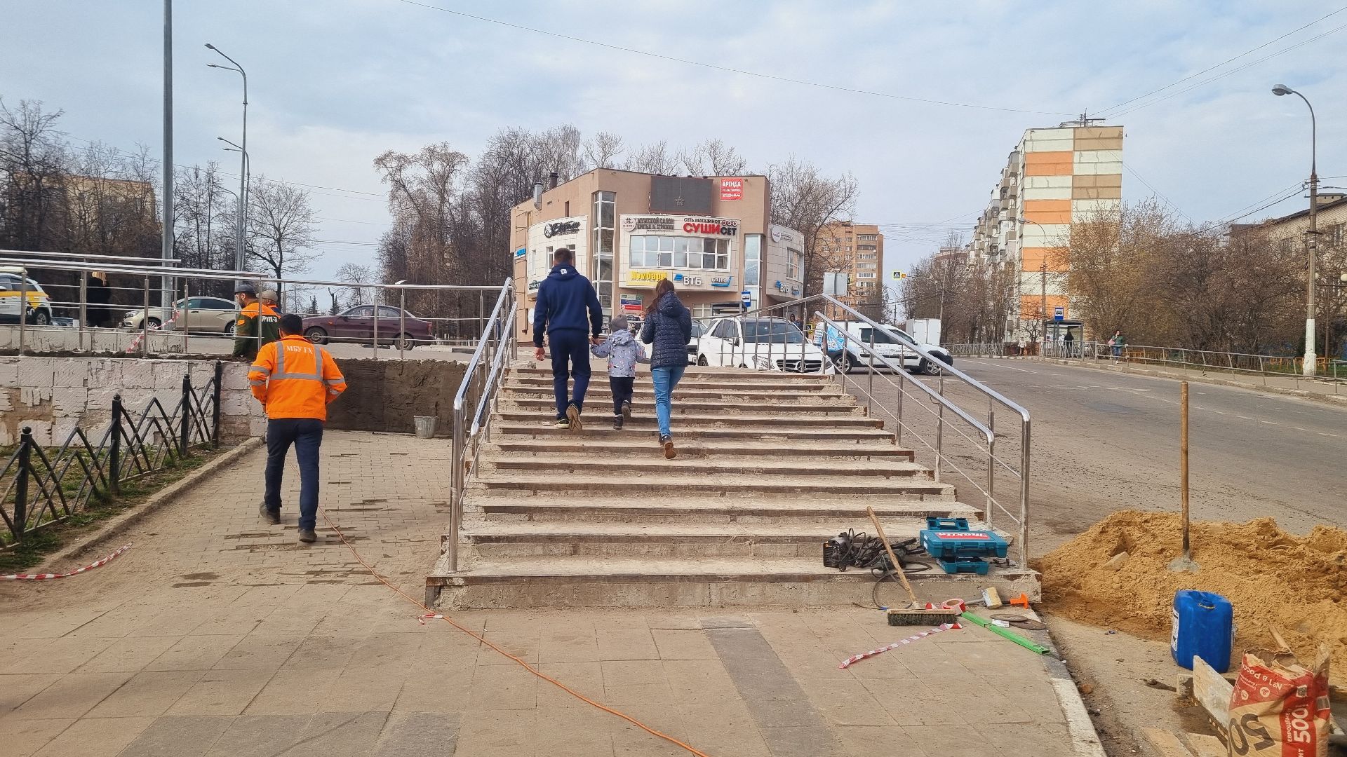 Подмосковье, Ивантеевка, субботник